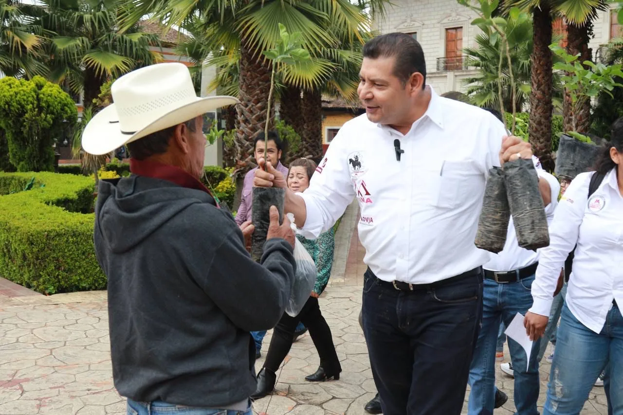 Alejandro Armenta, una vida de servicio al pueblo que se consagra en gratitud