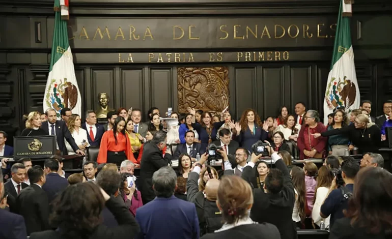 Con mayoría Morena y adhesión de senadores de oposición, aprobada la Reforma al Poder Judicial