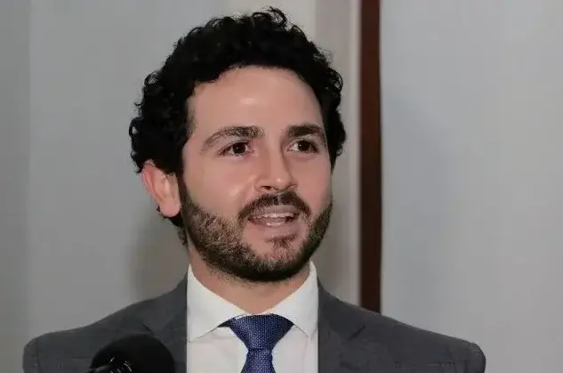 Ermilo Barrera Novelo asume la Secretaría de Desarrollo Económico y Trabajo en Yucatán