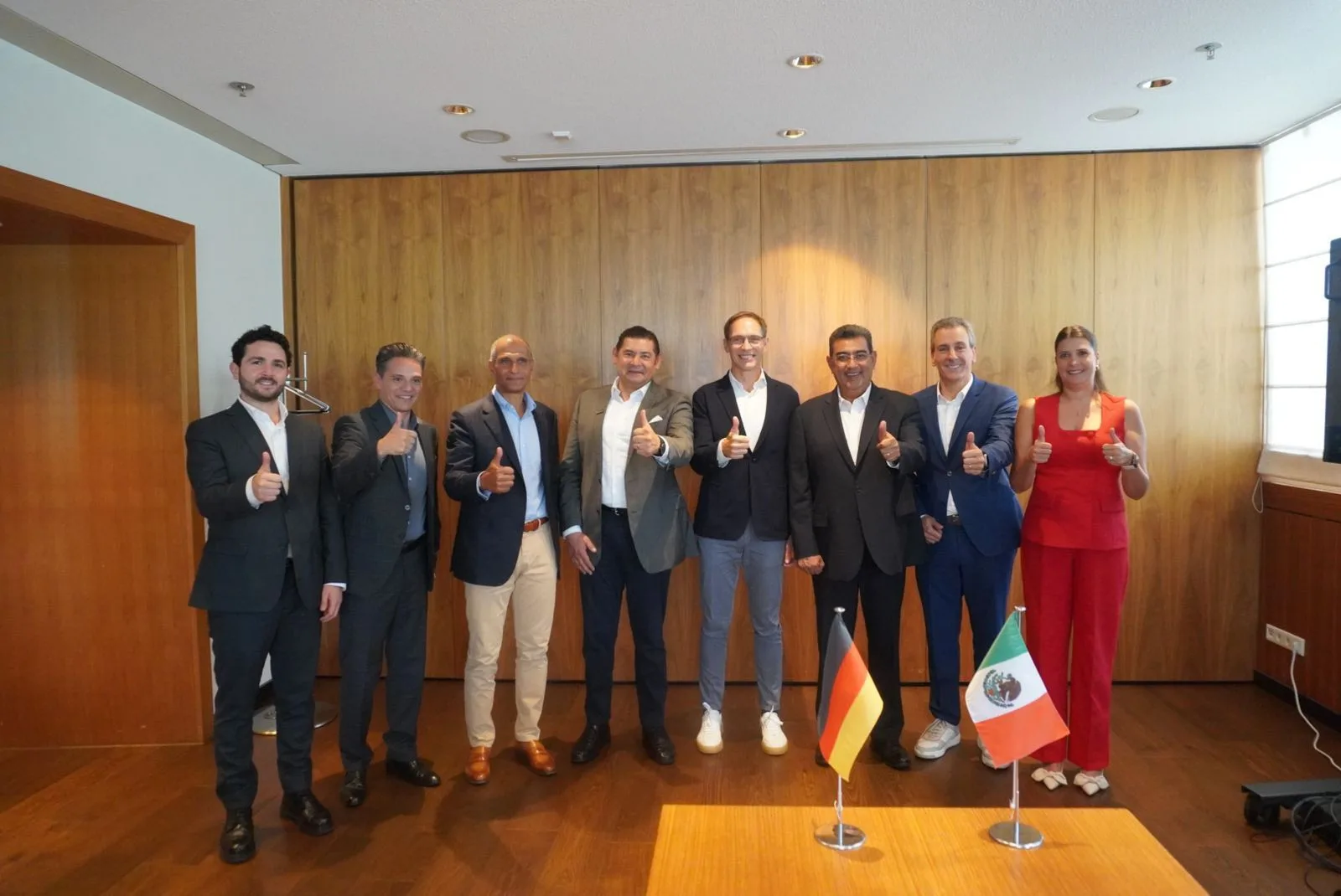 Armenta promueve cooperación internacional con Alemania