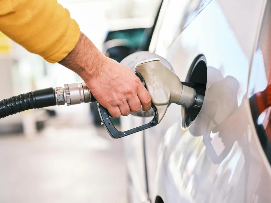 Hacienda retira estimulo fiscal por gasolina magna, habra gasolinazo