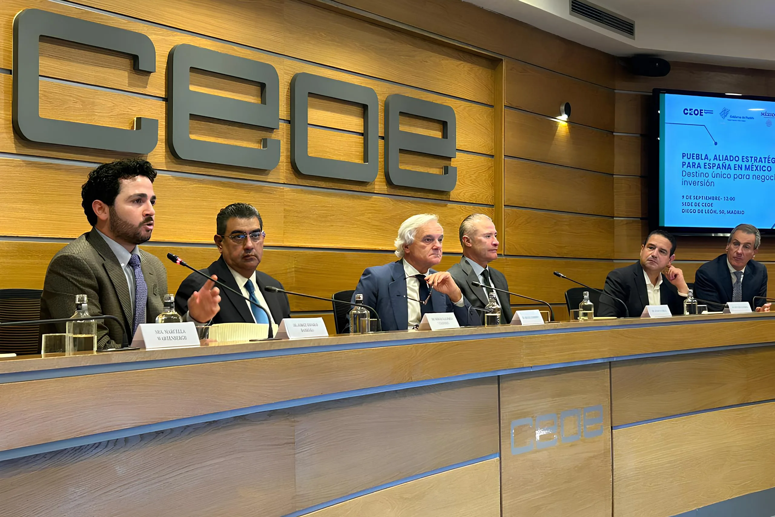 Gobierno Estatal Fortalece Cooperación con Empresas para Impulsar la Economía Poblana