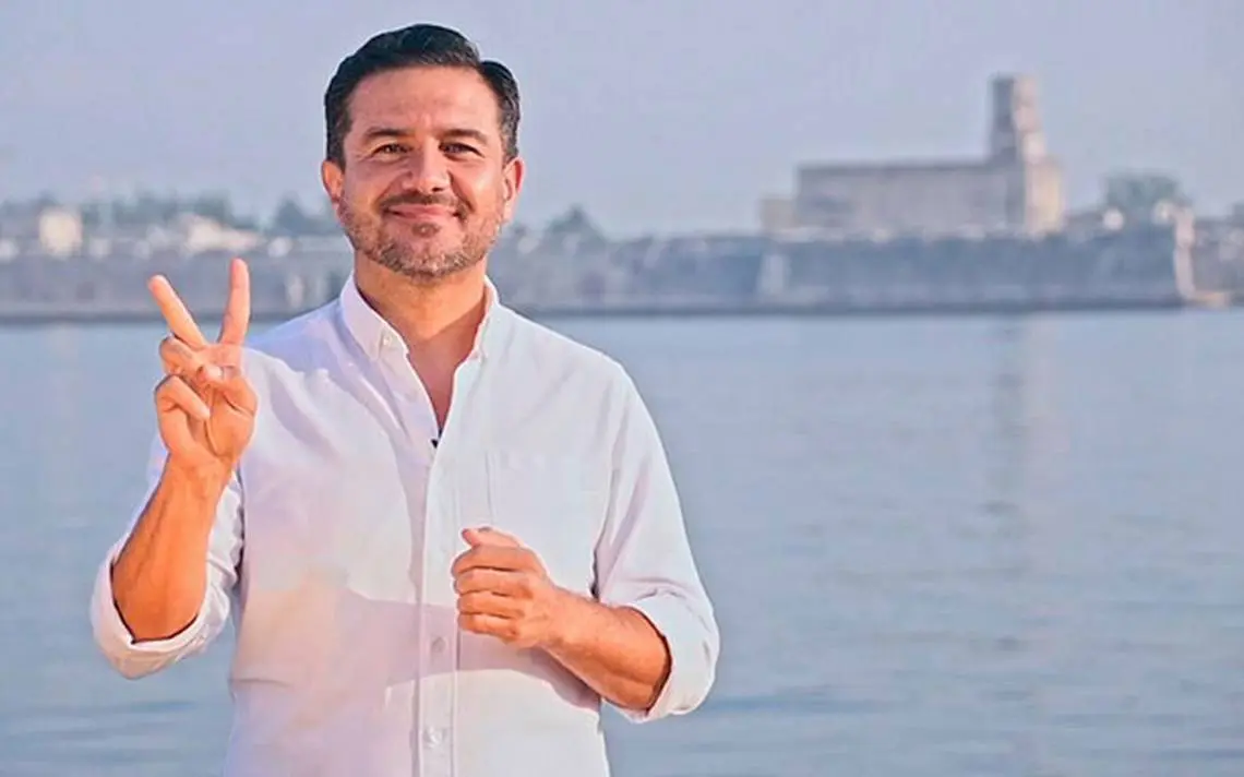 Yunes Solicita Licencia Previo a Votación de la Reforma Judicial de AMLO en el Senado