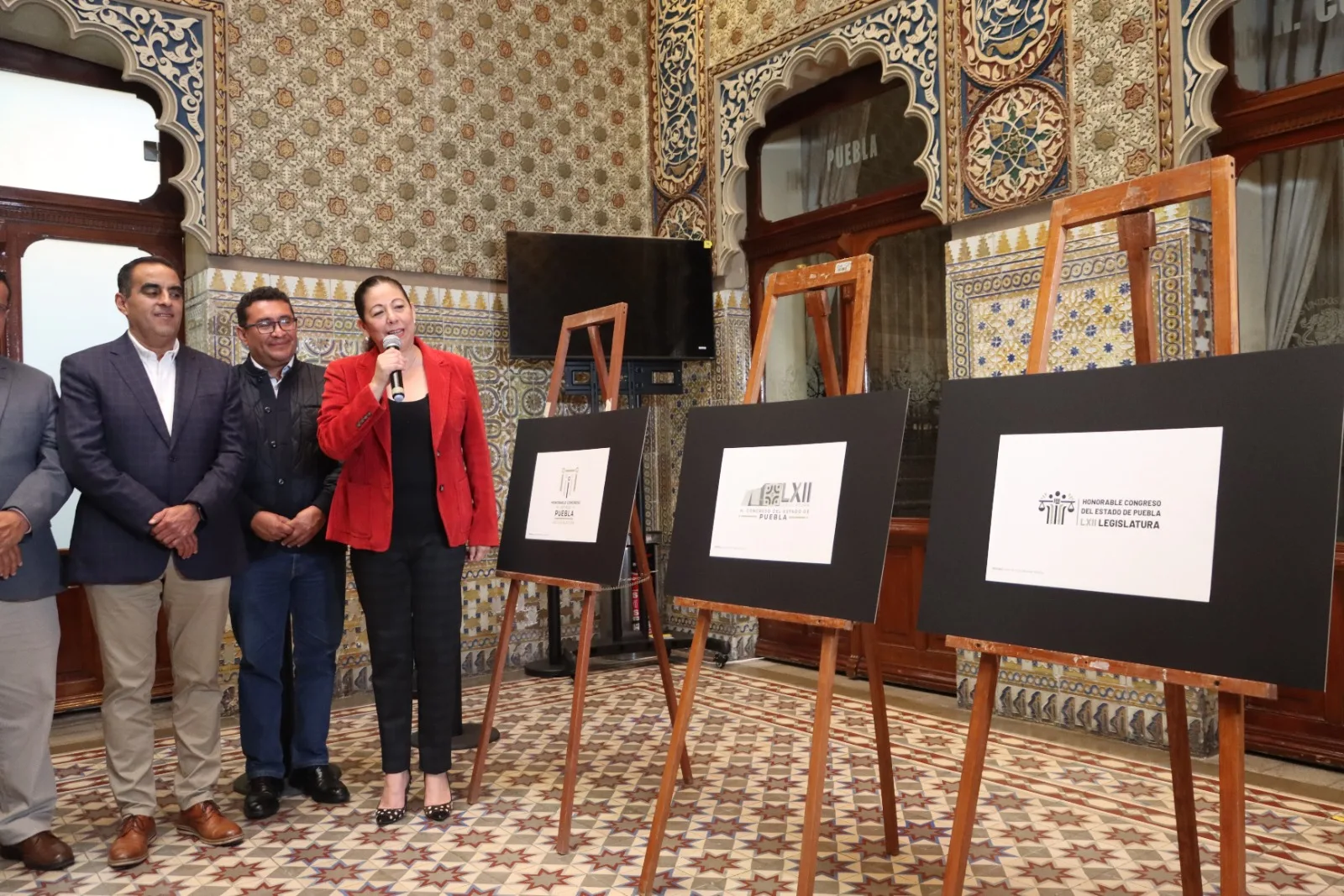 Anuncia Congreso a ganador del concurso para diseñar el logotipo de la LXII Legislatura