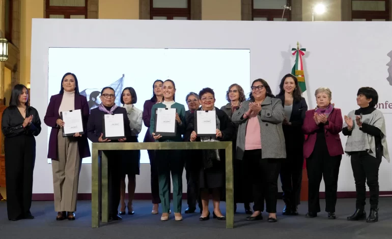 Claudia Sheinbaum presenta reformas constitucionales en beneficio de las mujeres