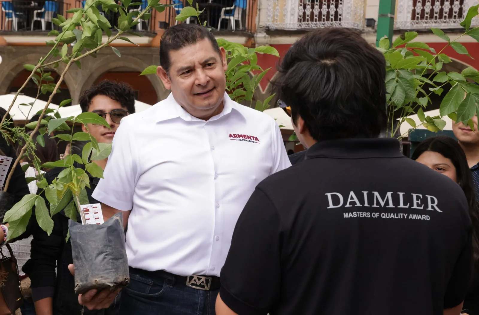 Gobierno itinerante, cercano a la gente para el progreso de Puebla: Armenta