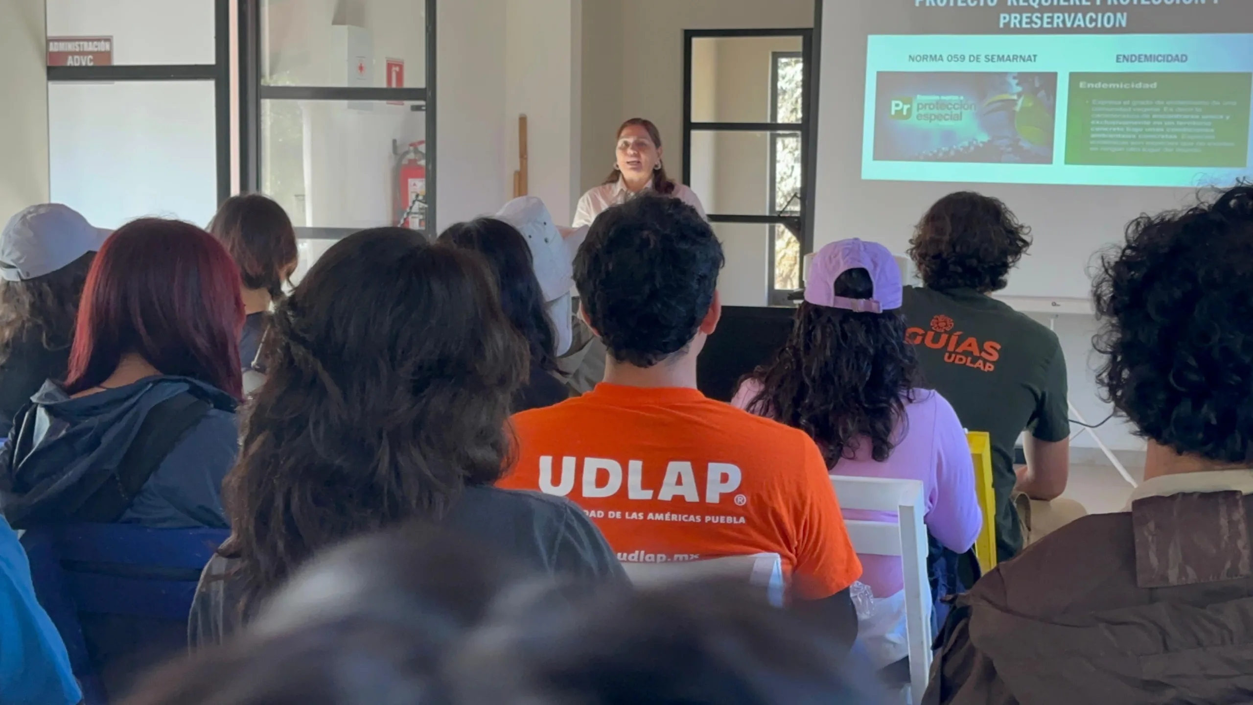 UDLAP envía practicantes a reserva ecológica de Teziutlán