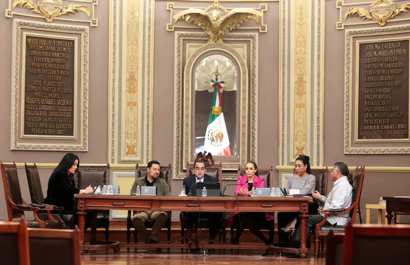Recibe Congreso del Estado terna de aspirantes a titularidad de la FGE