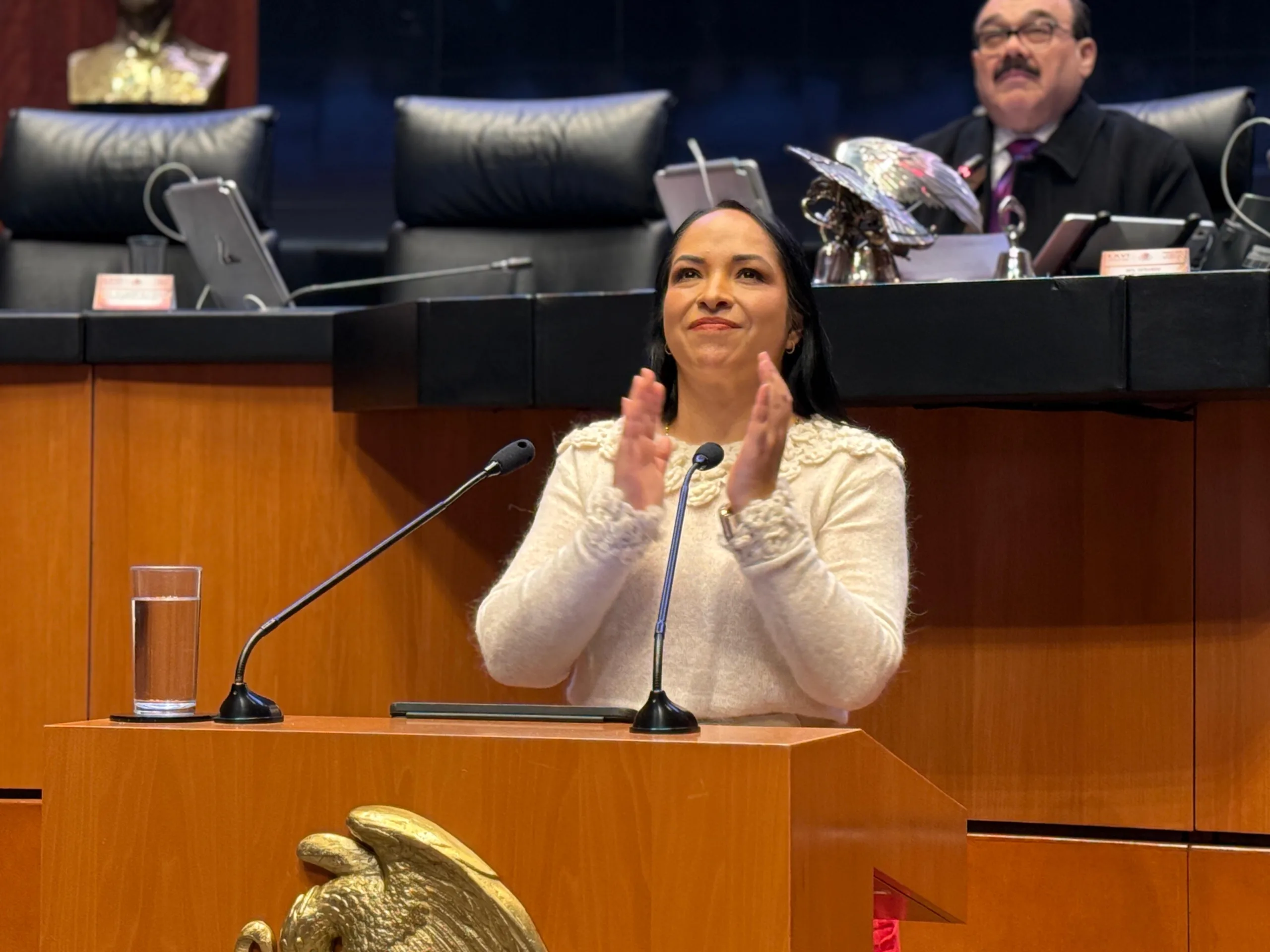 Por Nosotras, Por Todas: Liz Sánchez alza la voz por la igualdad salarial