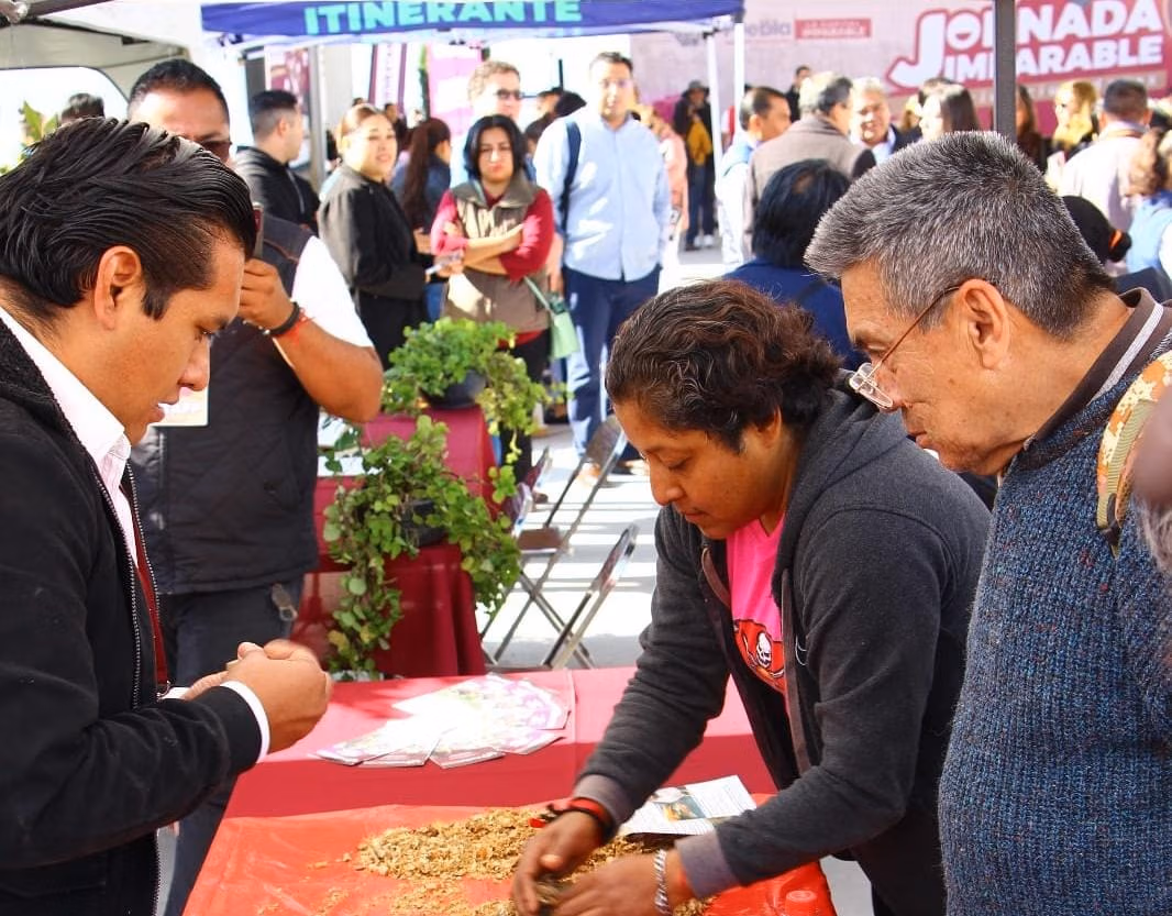 Gobierno de la Ciudad lleva Jornada de Servicios Imparables a San Ramón