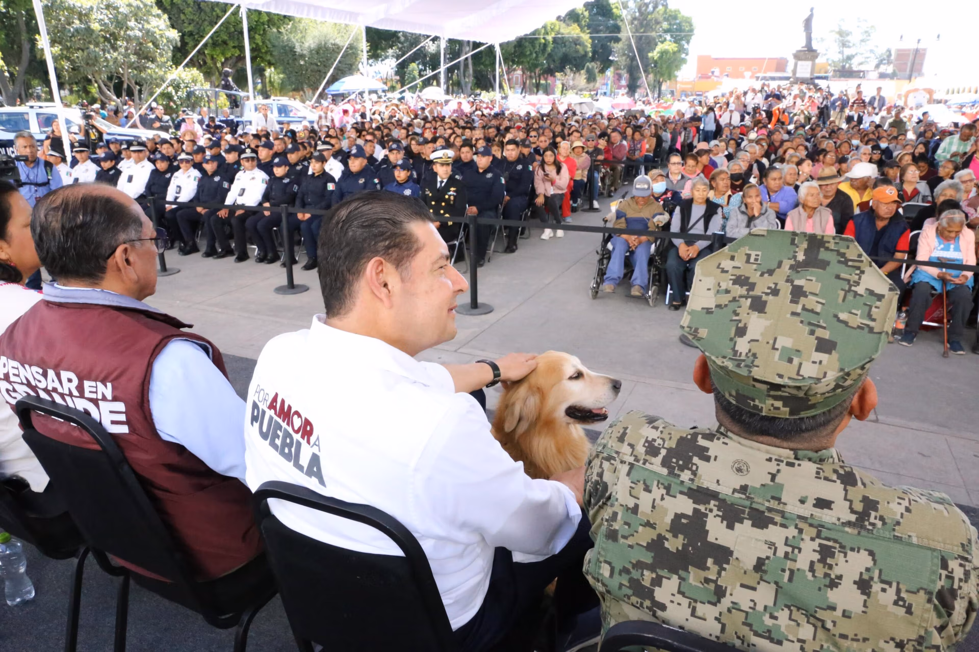 “Puebla no se arrodilla”: Armenta Mier asegura respaldo total a migrantes deportados