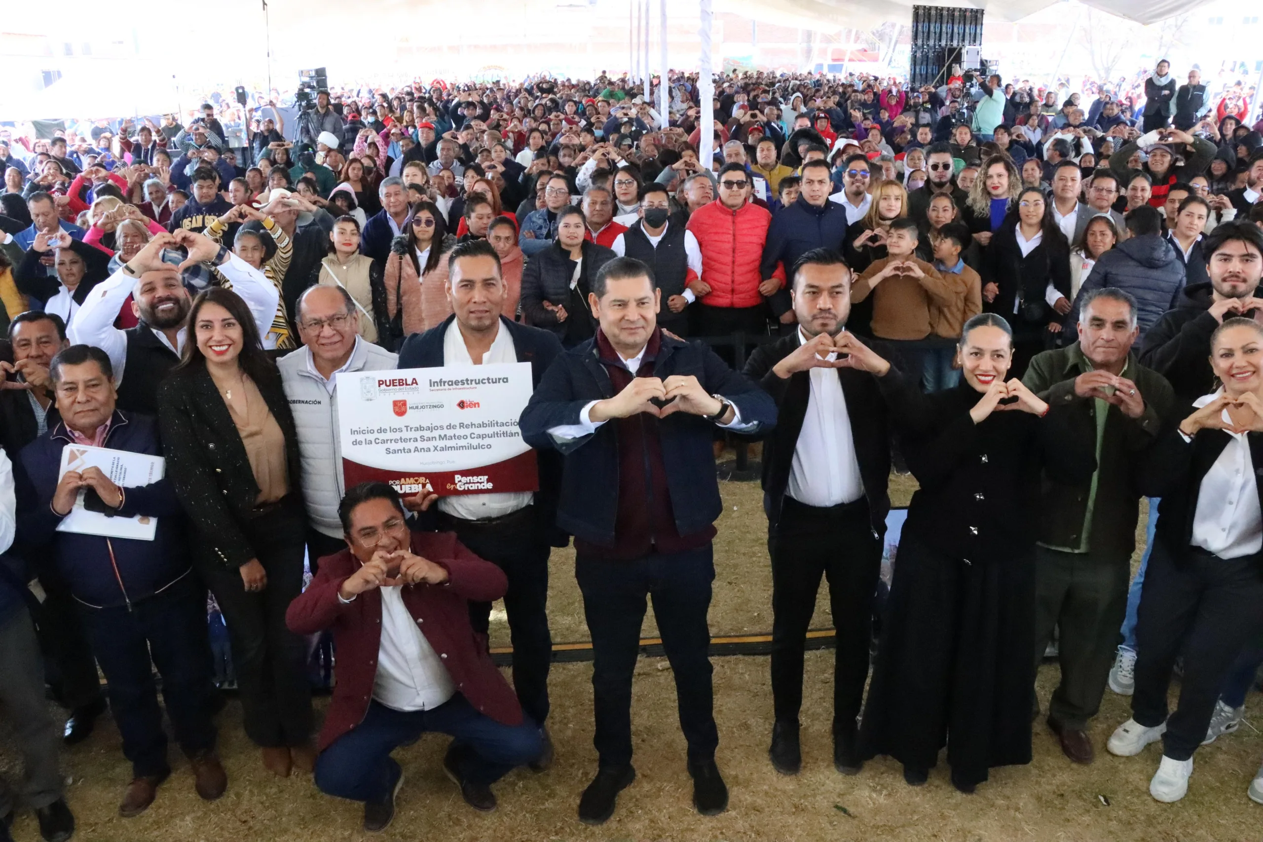 Armenta: Progreso para municipios con obra comunitaria