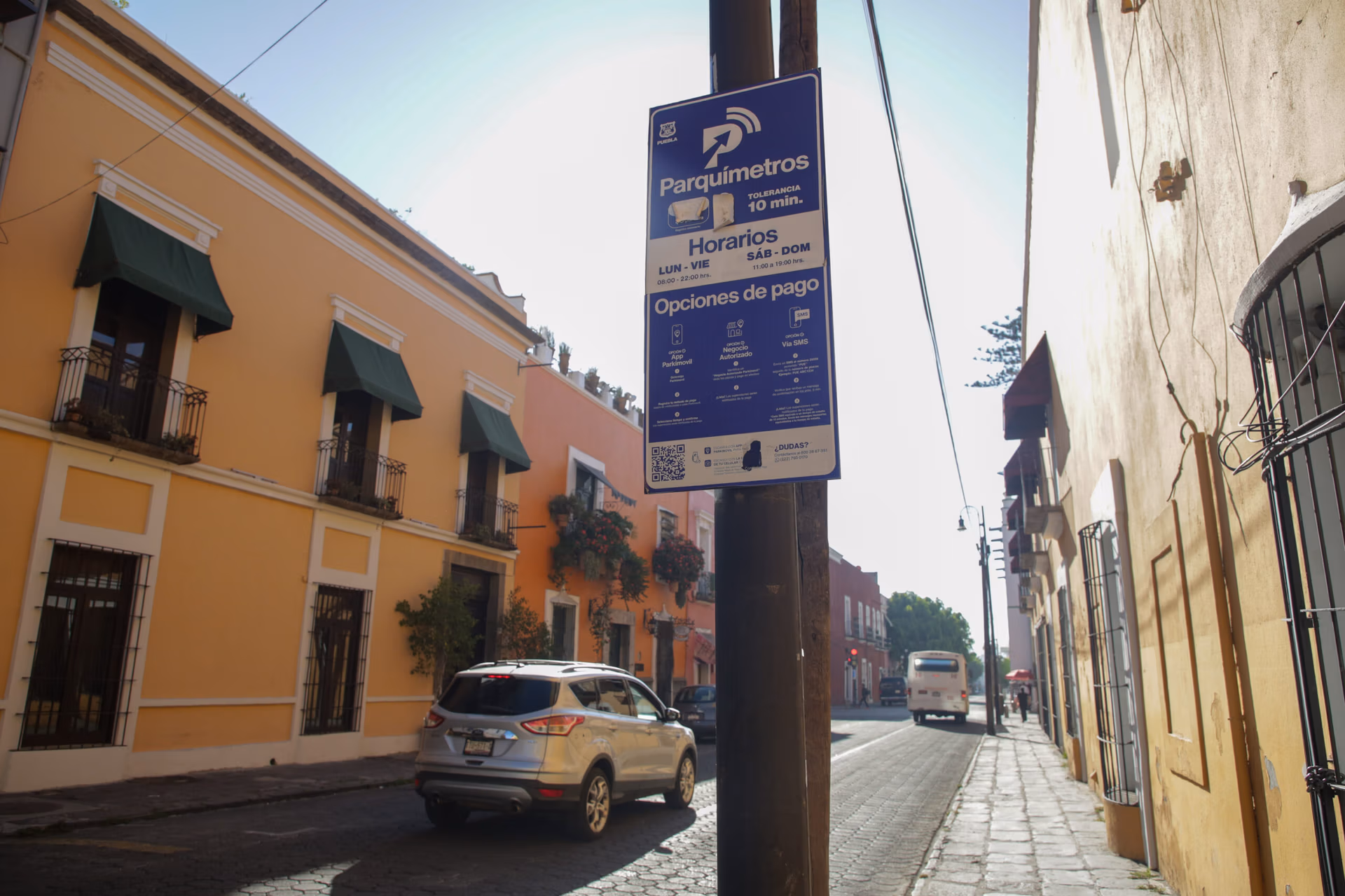 Turistas, estacionamiento sin límite de 3 horas