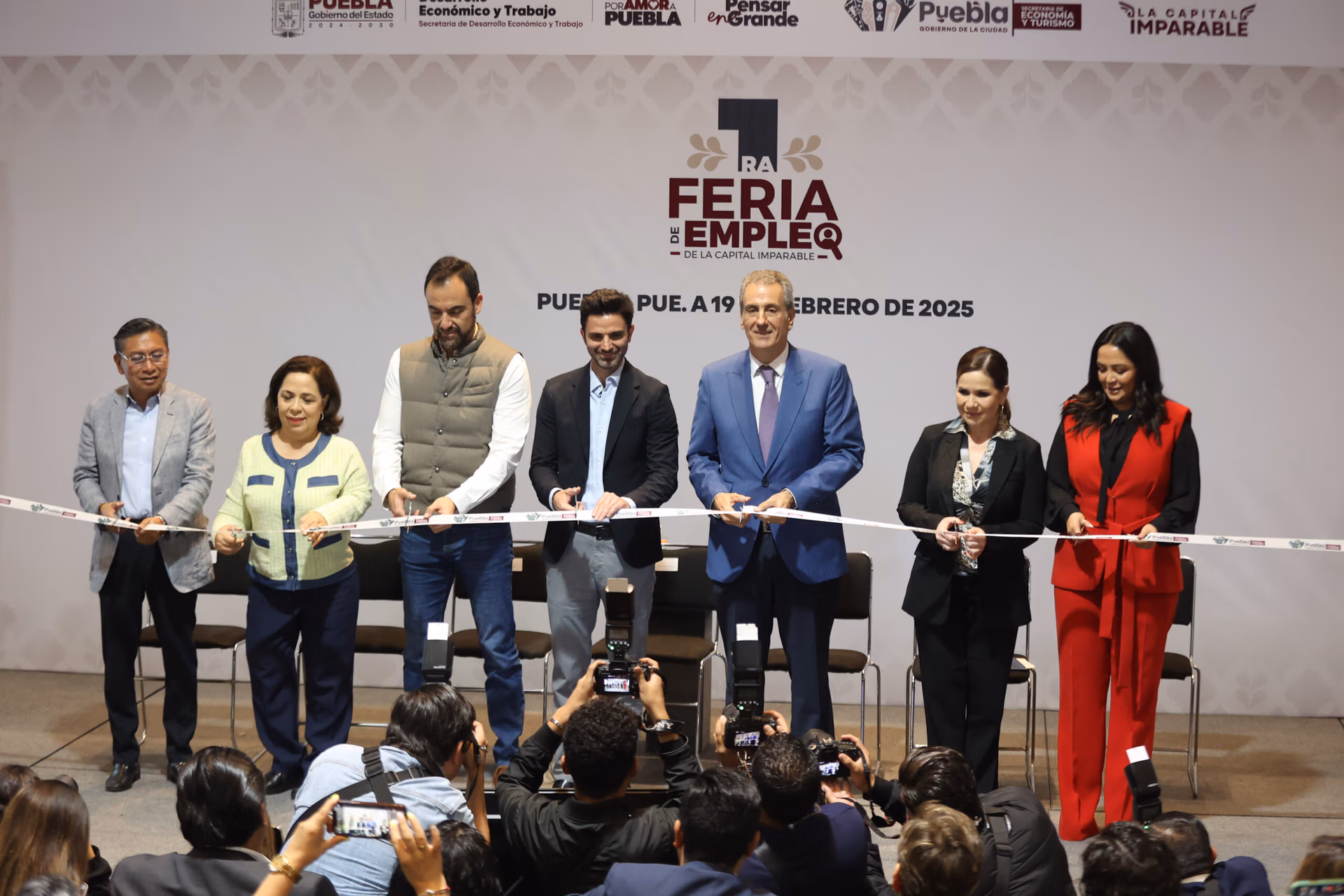 Pepe Chedraui inaugura la 1.ª Feria del Empleo con 1,200 vacantes; buscan reducir informalidad