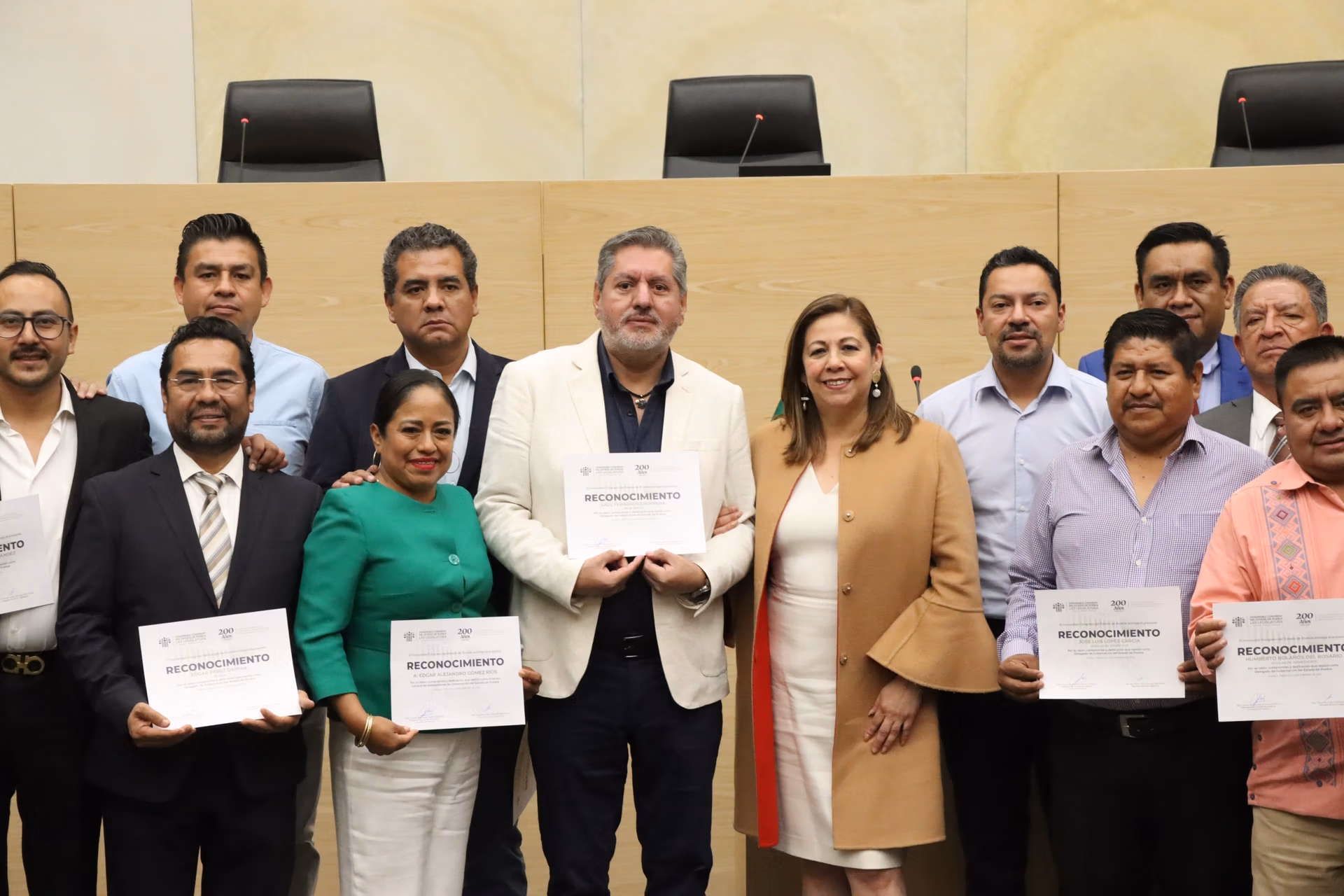 Reconocen en Congreso a exdelegados de la Secretaría de Gobernación