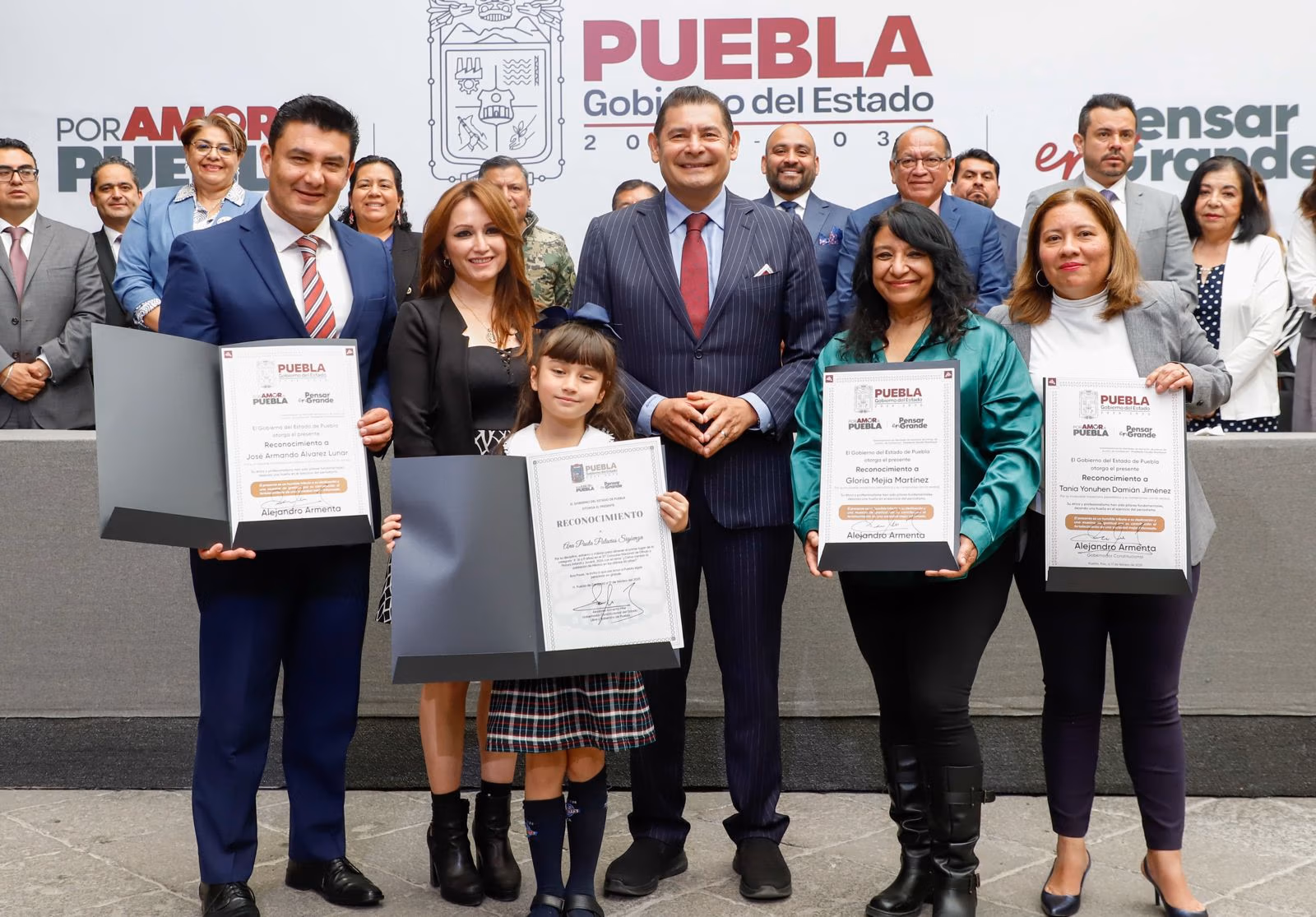 Armenta reafirma su compromiso con la libertad de expresión en Puebla