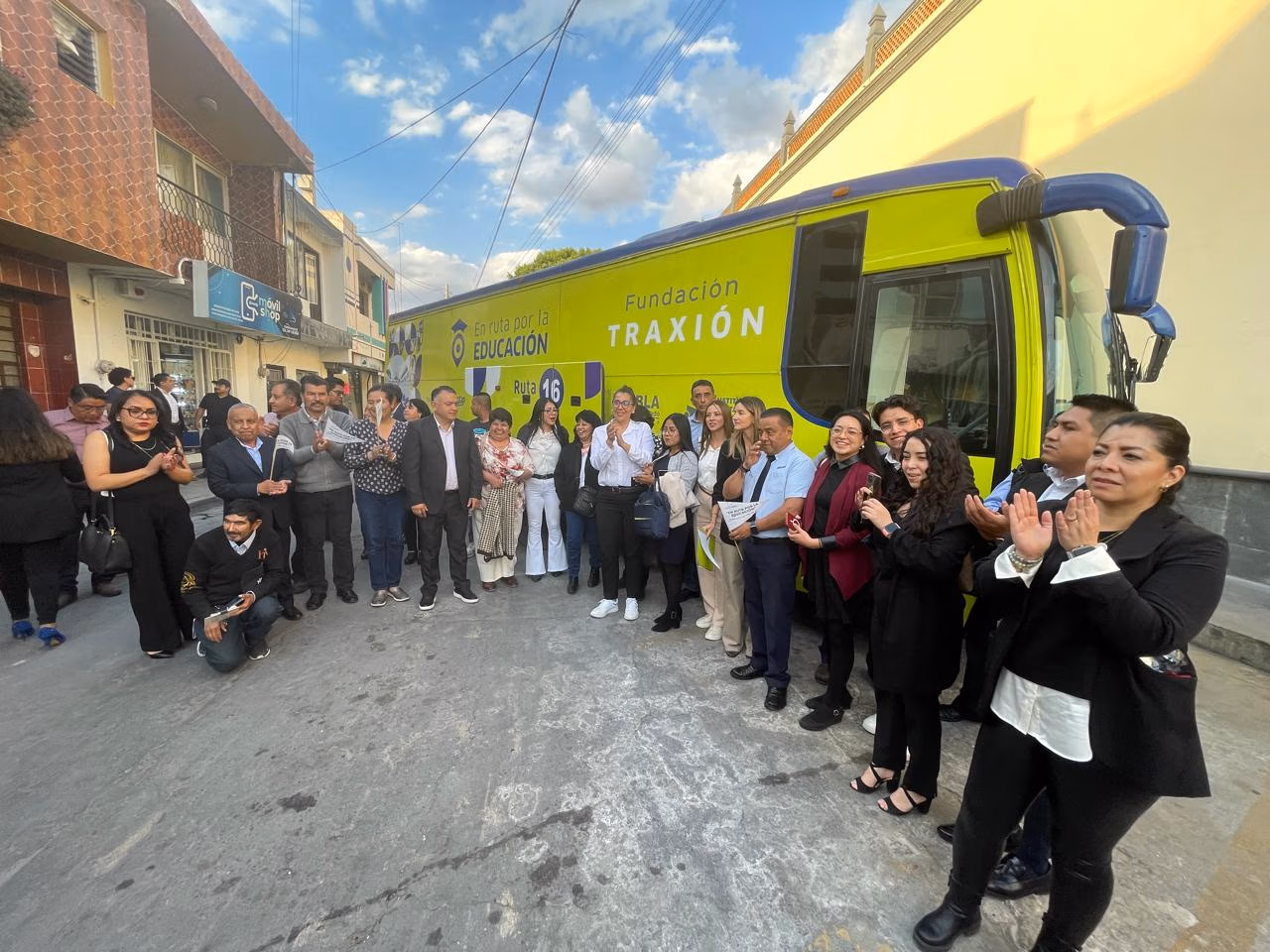 IEEA y Fundación Traxión llevan educación a comunidades marginadas