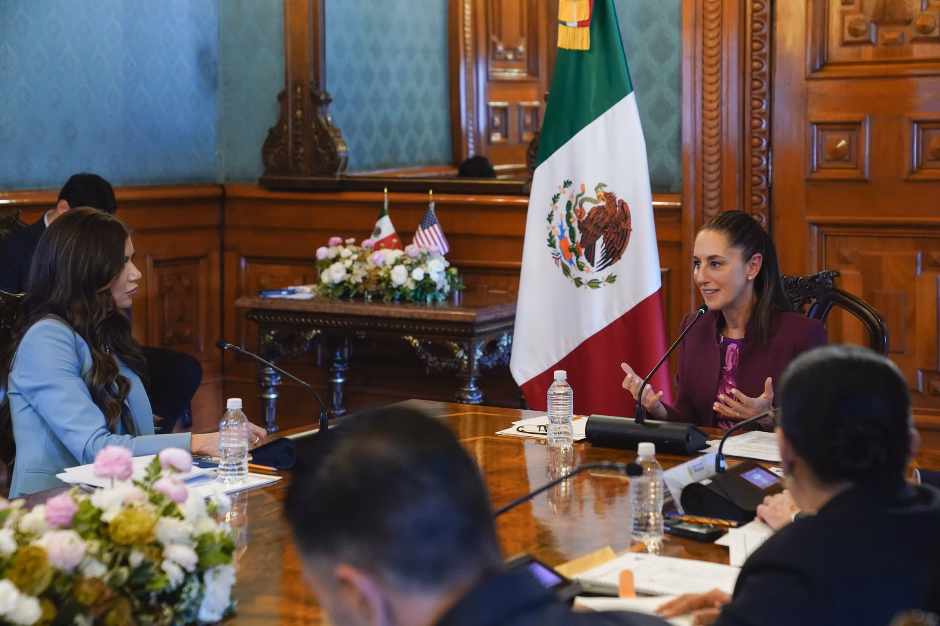 Sheinbaum y Kristi Noem refuerzan cooperación bilateral en migración y seguridad