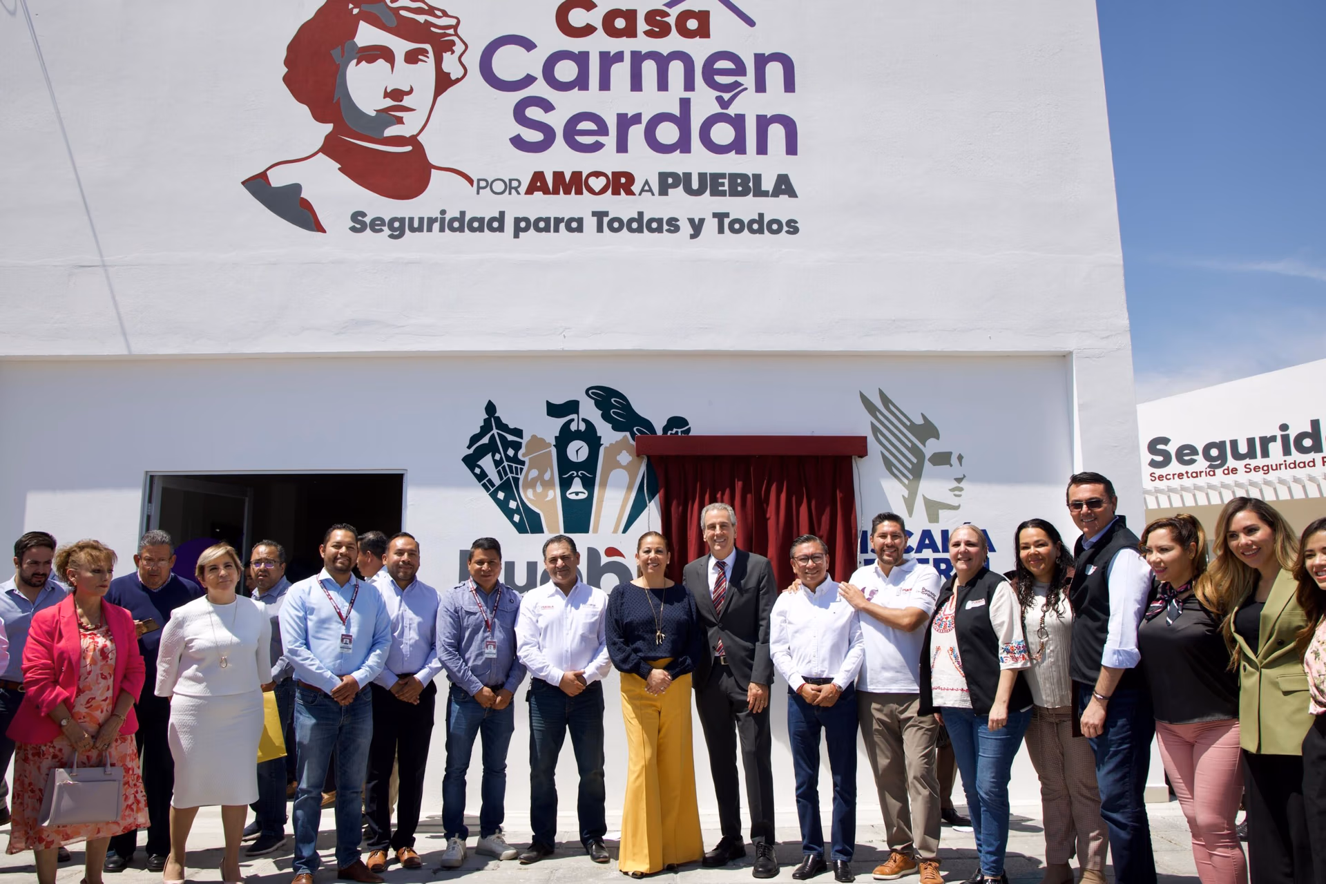 Empoderar a las mujeres contribuye al desarrollo de Puebla: Laura Artemisa