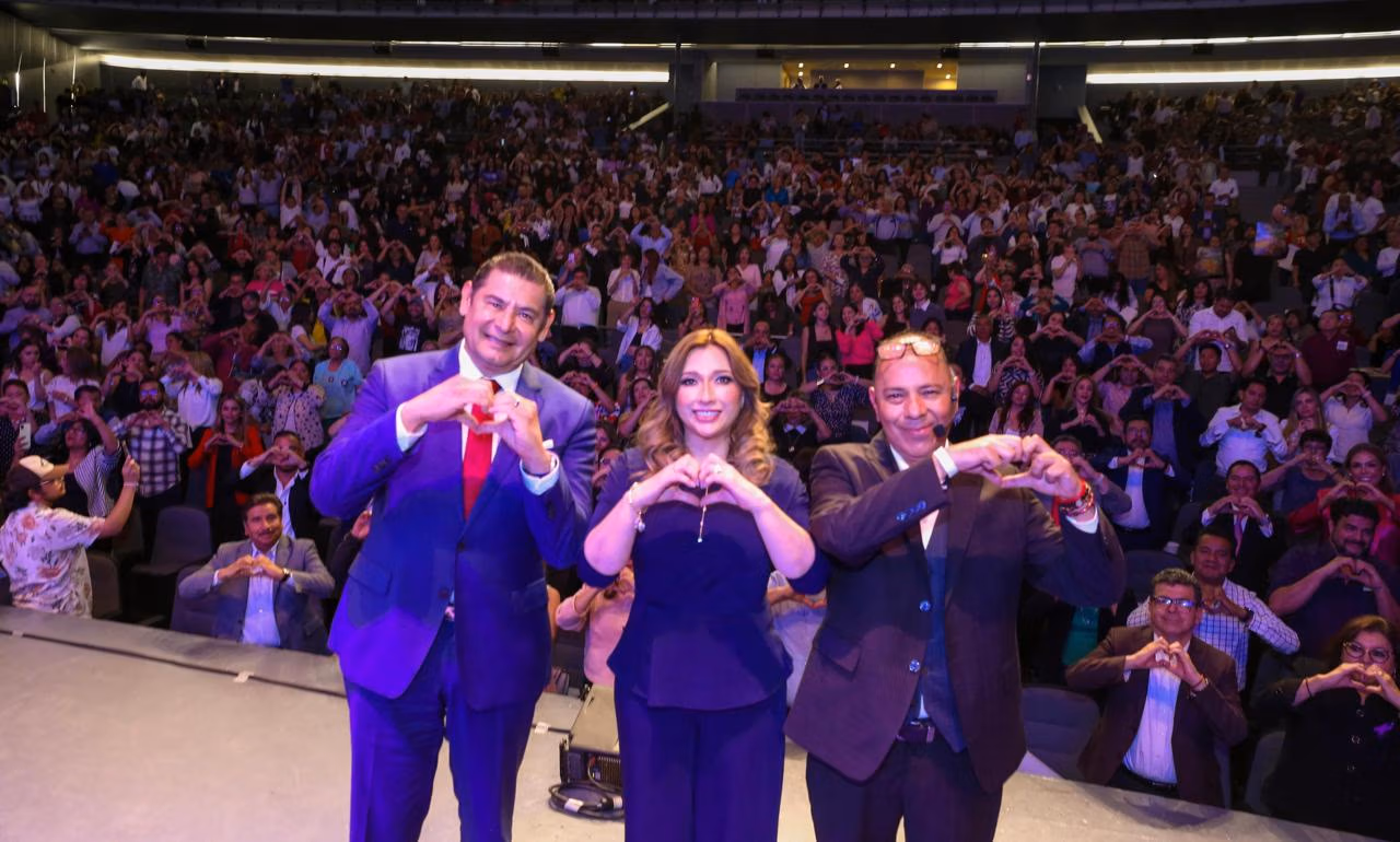 “Canas al Aire” resalta valores y respeto a los adultos mayores