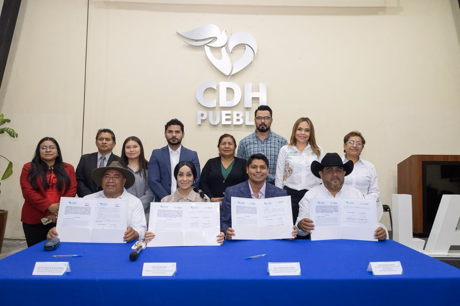 CDH Puebla y ayuntamientos firman convenio para fortalecer la protección de los derechos humanos