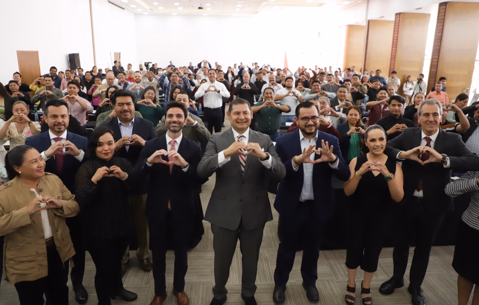 Gobierno de Puebla fortalece inversión para desarrollo municipal