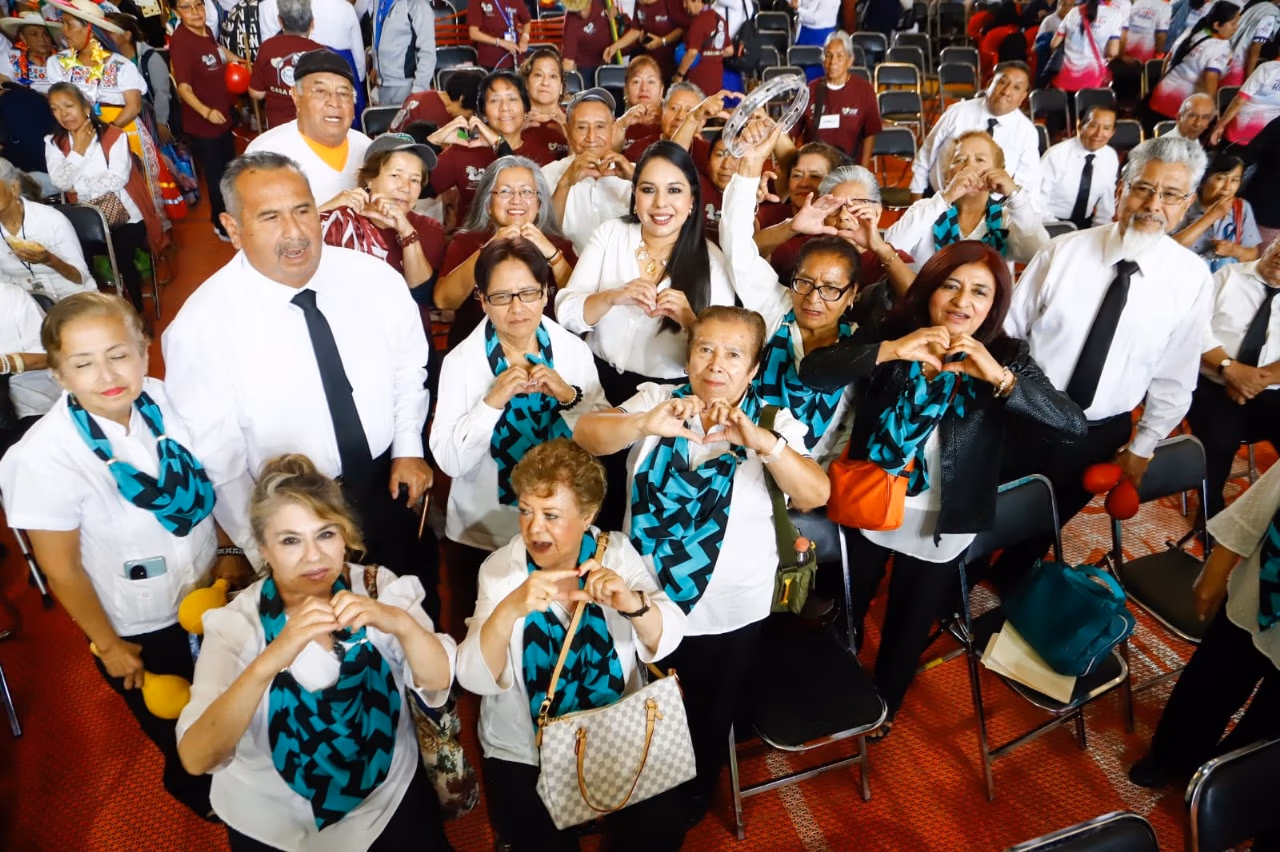 San Pedro Cholula celebra el 1er Encuentro Intermunicipal de Casas del Abue con energía y unión