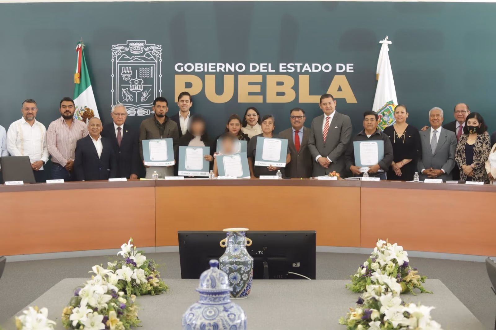 Puebla, primer estado rumbo a la “bandera blanca” en alfabetismo: alfabetizarán a 150 mil personas