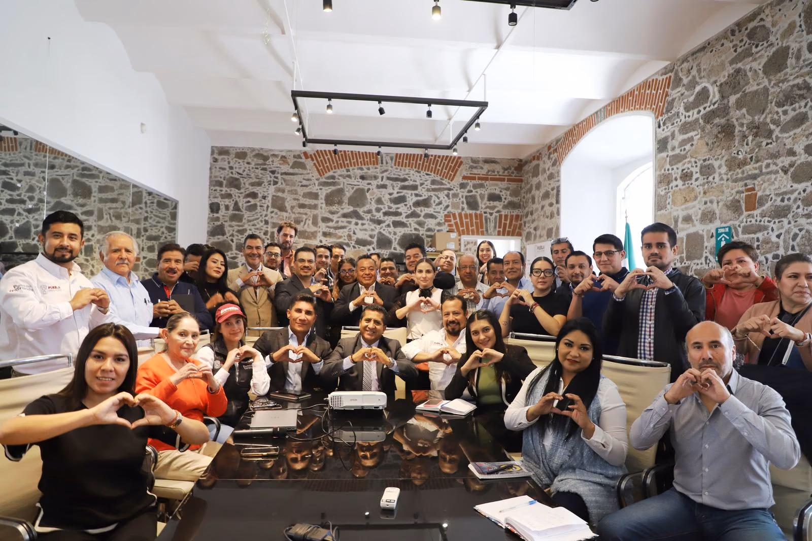 SEDIF y Secretaría de Bienestar suman esfuerzos en apoyo a grupos vulnerables
