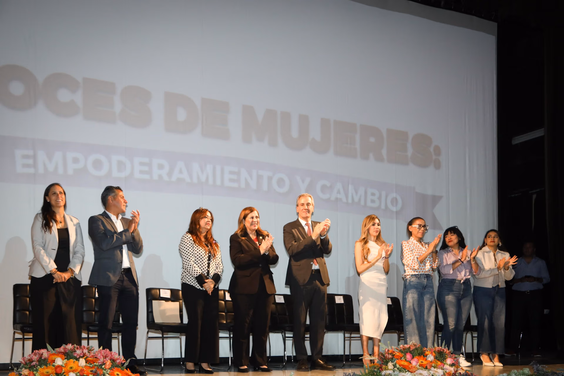 Impulsan espacios de diálogo para el empoderamiento femenino