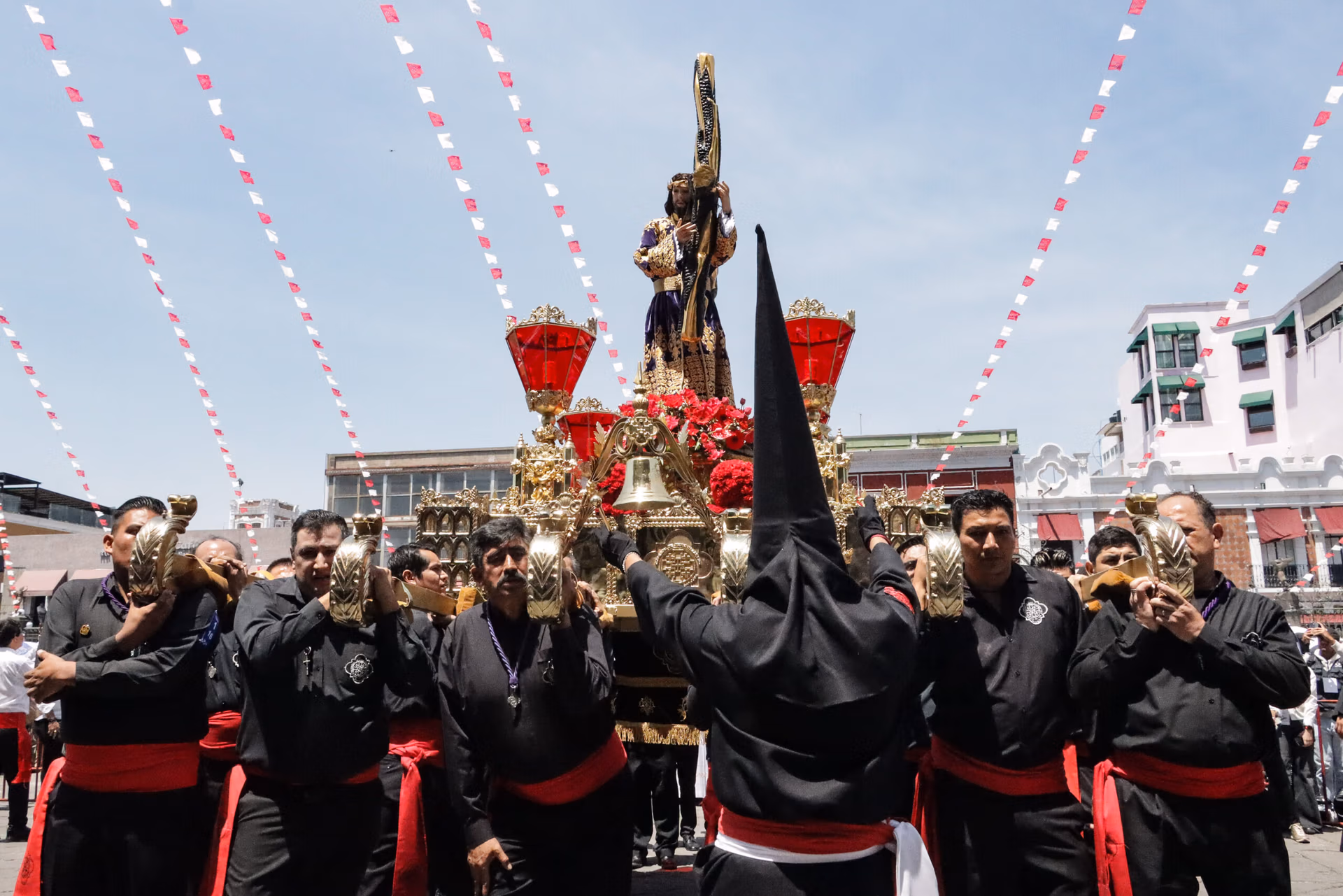 Más de 360 mil visitantes se esperan para la Procesión de Viernes Santo en Puebla