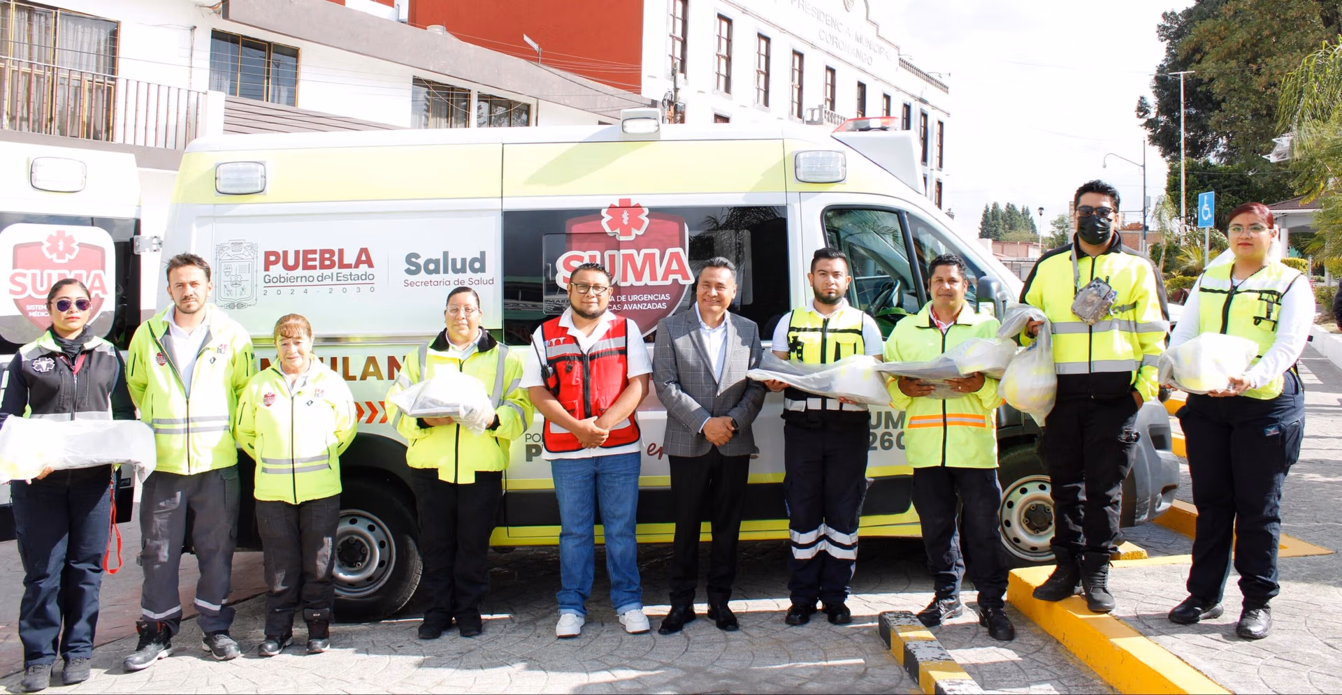 Coronango refuerza atención médica con nueva ambulancia y equipo especializado