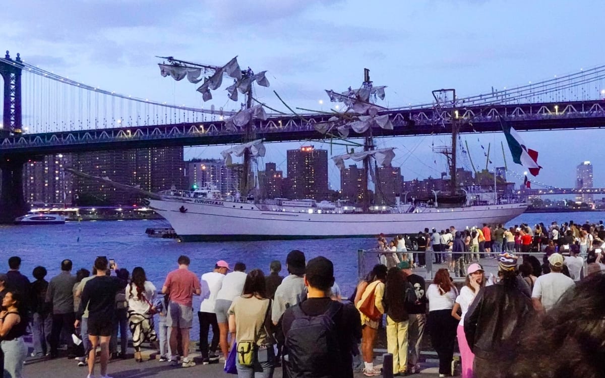 Tragedia en NY: 34 heridos y 2 fallecidos tras choque del Buque Escuela Cuauhtémoc contra el Puente de Brooklyn