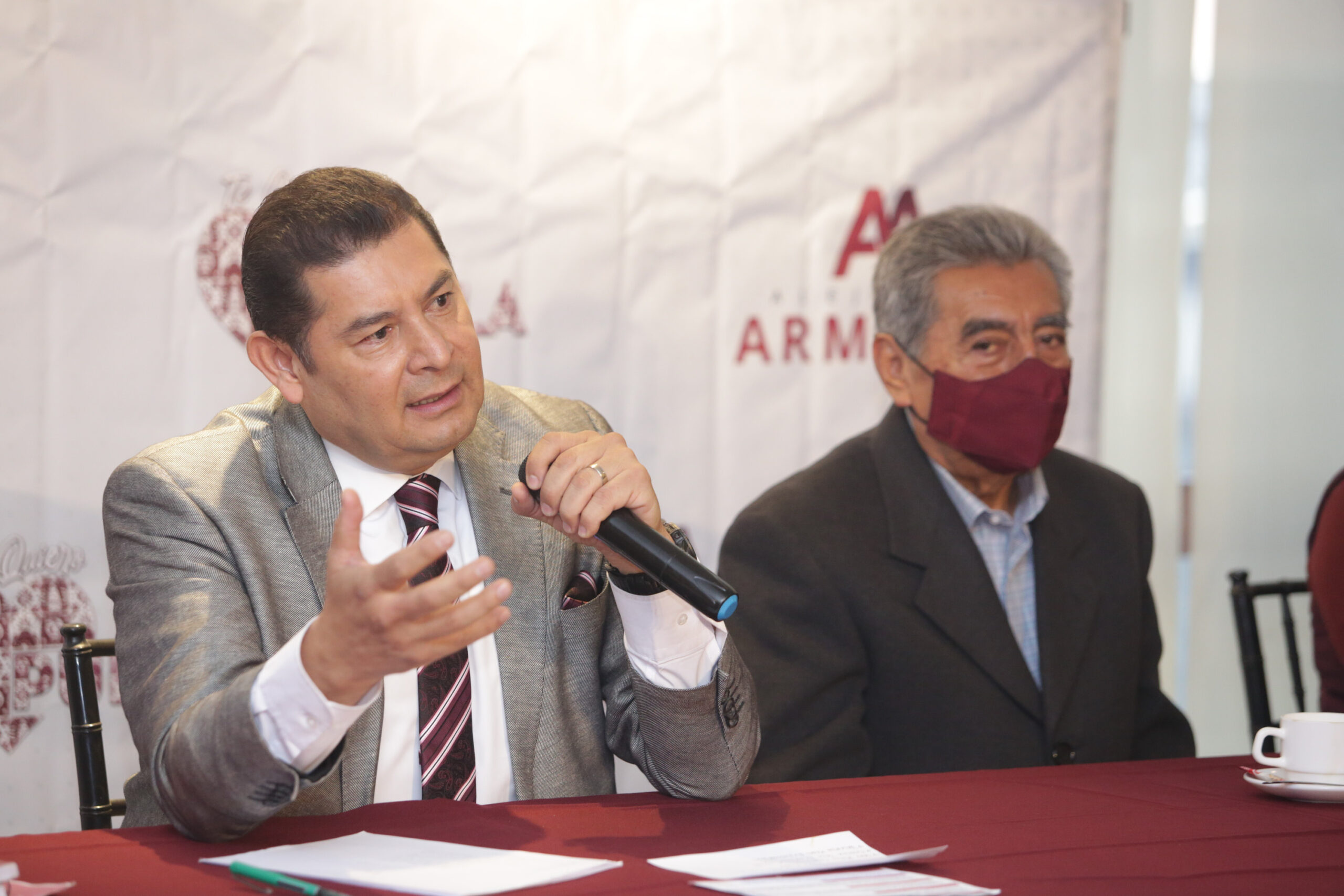 Armenta descarta limitar libertad de expresión con nueva Ley de Ciberasedio