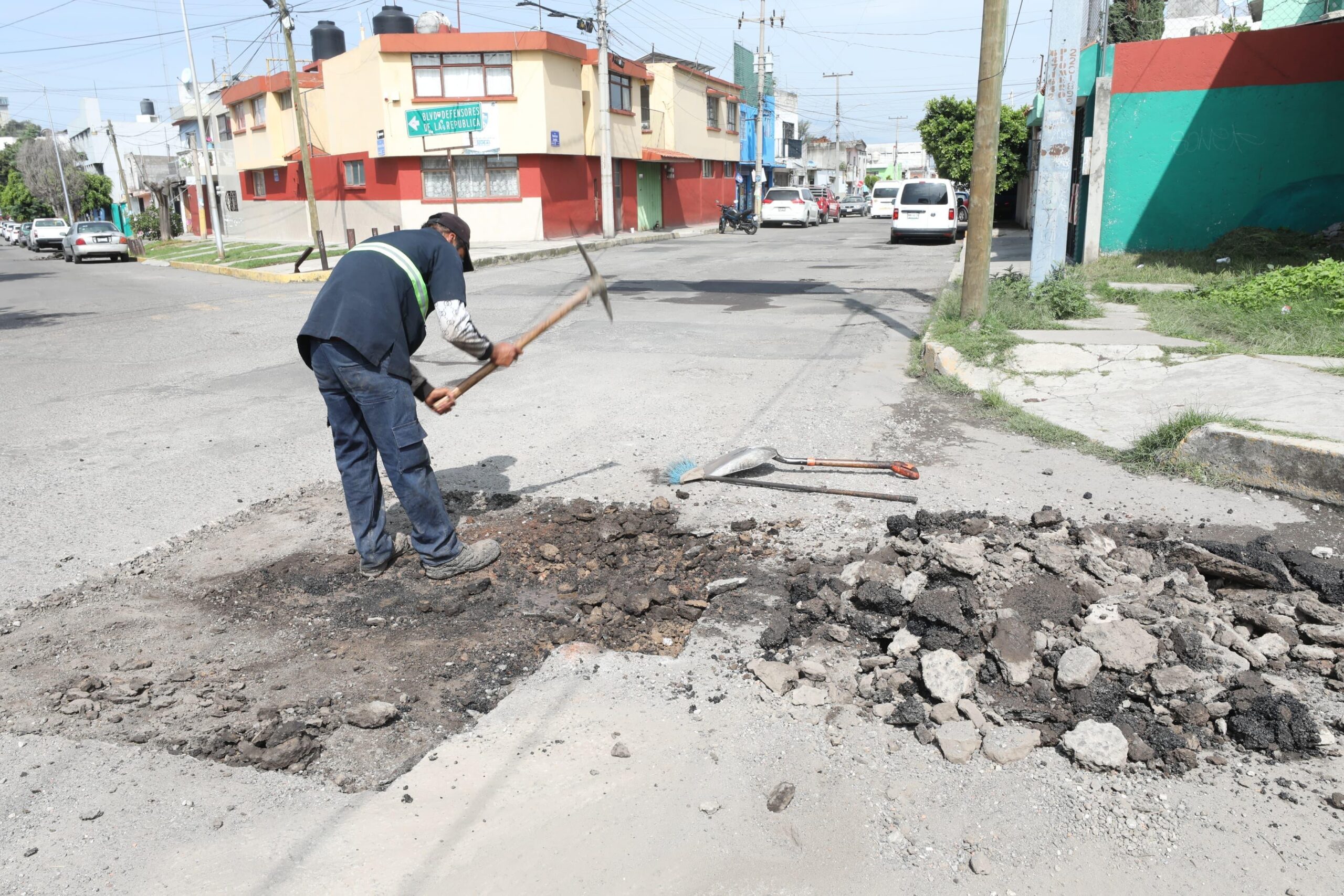Más de 77 mil baches atendidos con la Campaña Capitalina “Bacheando Puebla”