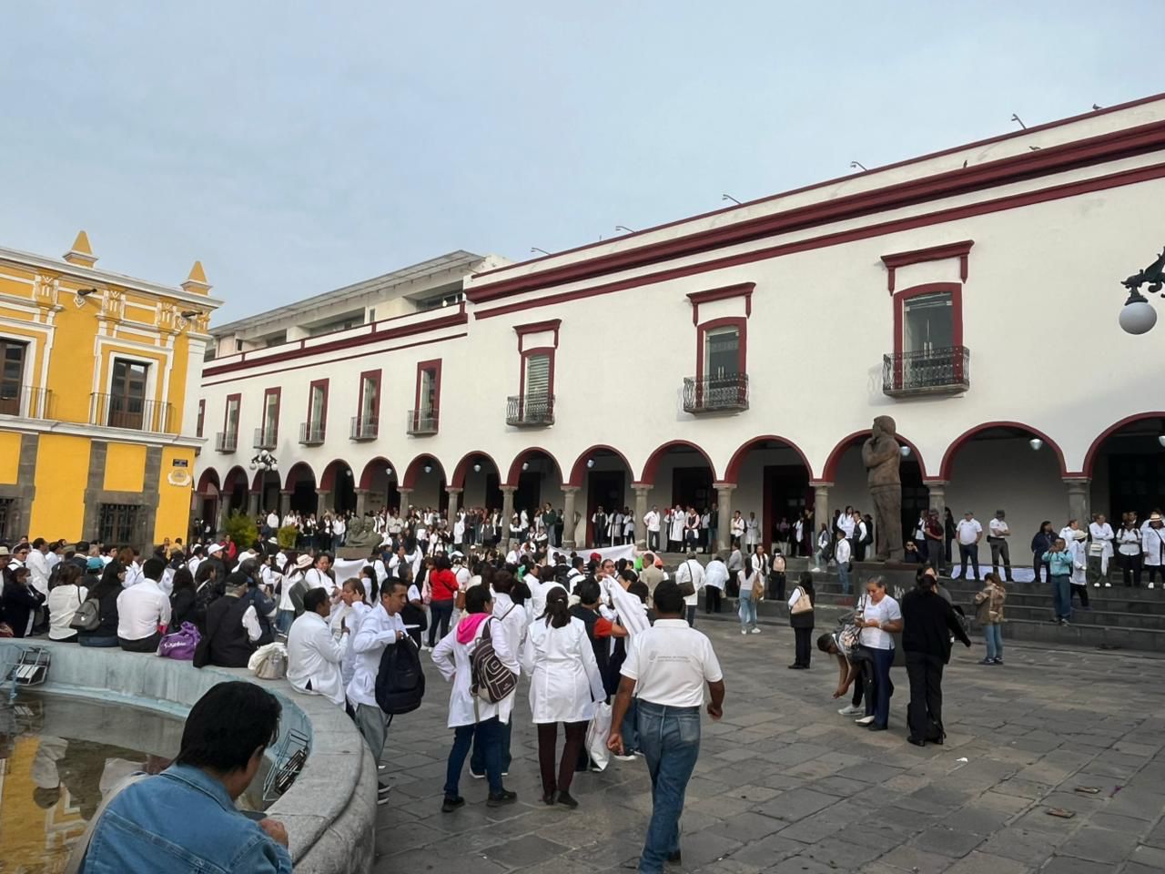 Gobierno estatal reitera disposición al diálogo con trabajadores sindicalizados del sector salud