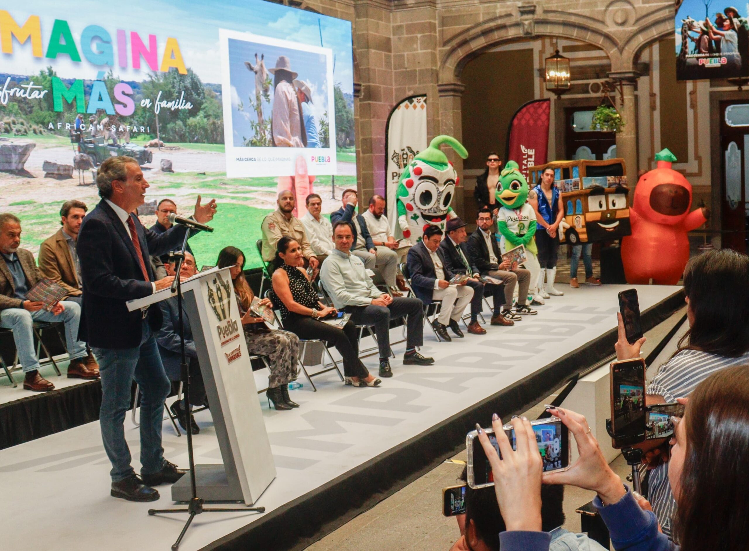Puebla lanza agenda turística de verano 2025 con gastronomía, cultura y recorridos especiales