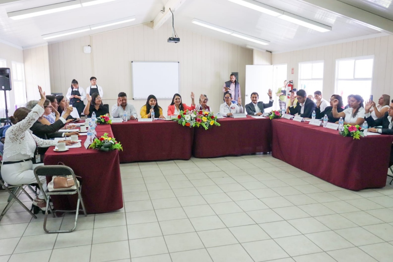 Trasladan CECADE al CIS de Zacapechpan para acercar educación a más jóvenes