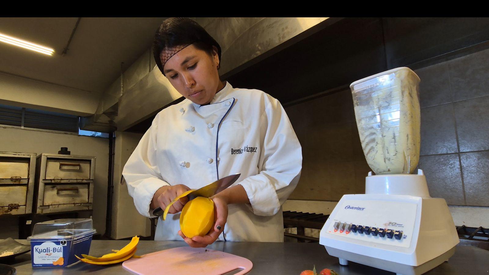 Elabora Escuela de Gastronomía del SMDIF proyectos para personas con diabetes y problemas digestivos