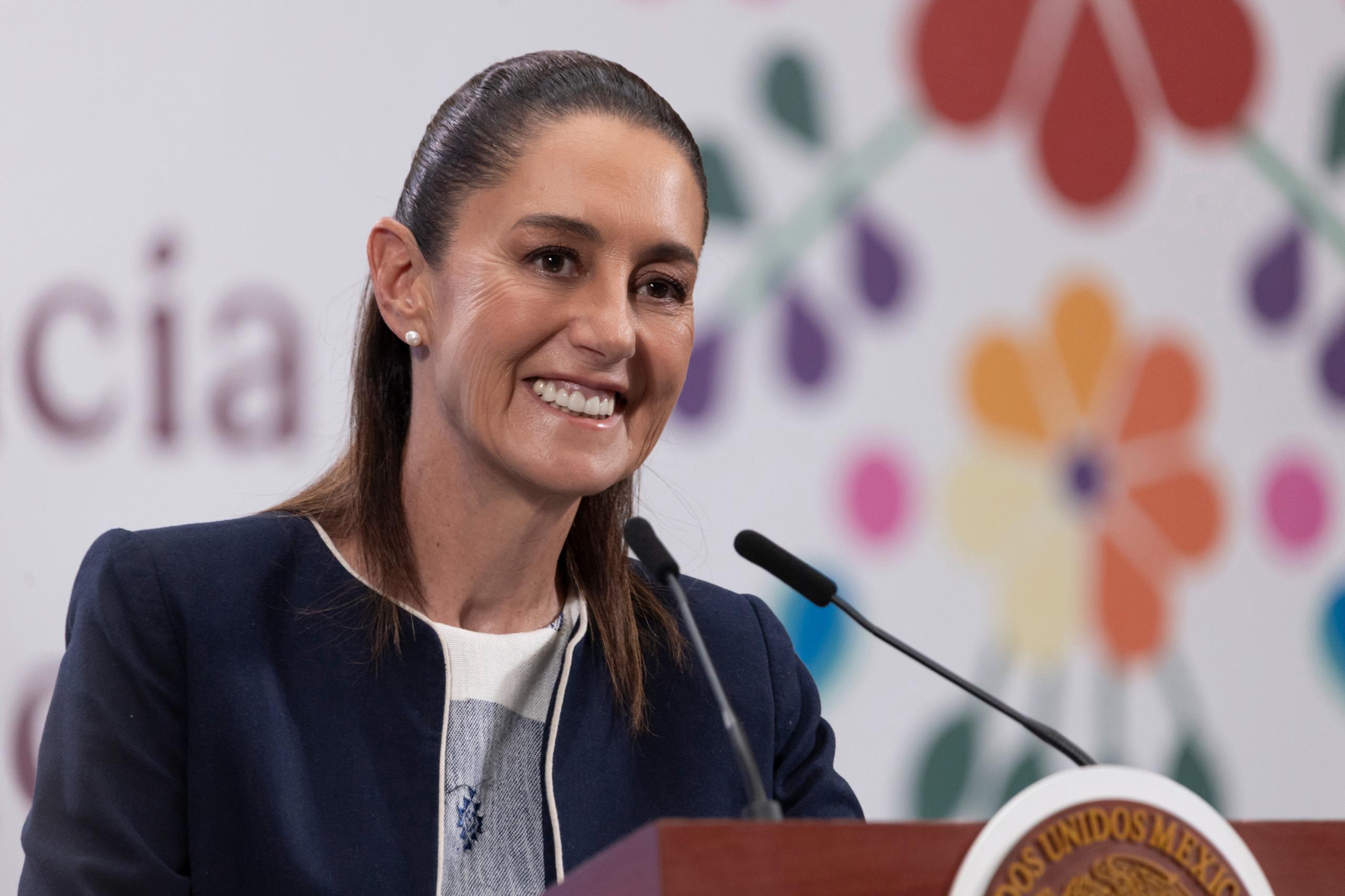 Avanza en Puebla el vehículo Olinia; La Presidenta Sheinbaum destaca innovación mexicana