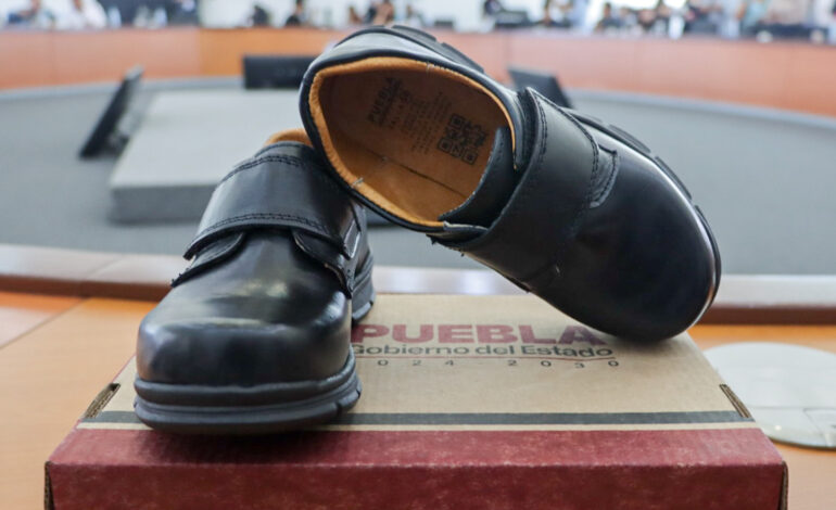 Gobierno de Puebla busca castigar el despojo y fortalecer industria zapatera