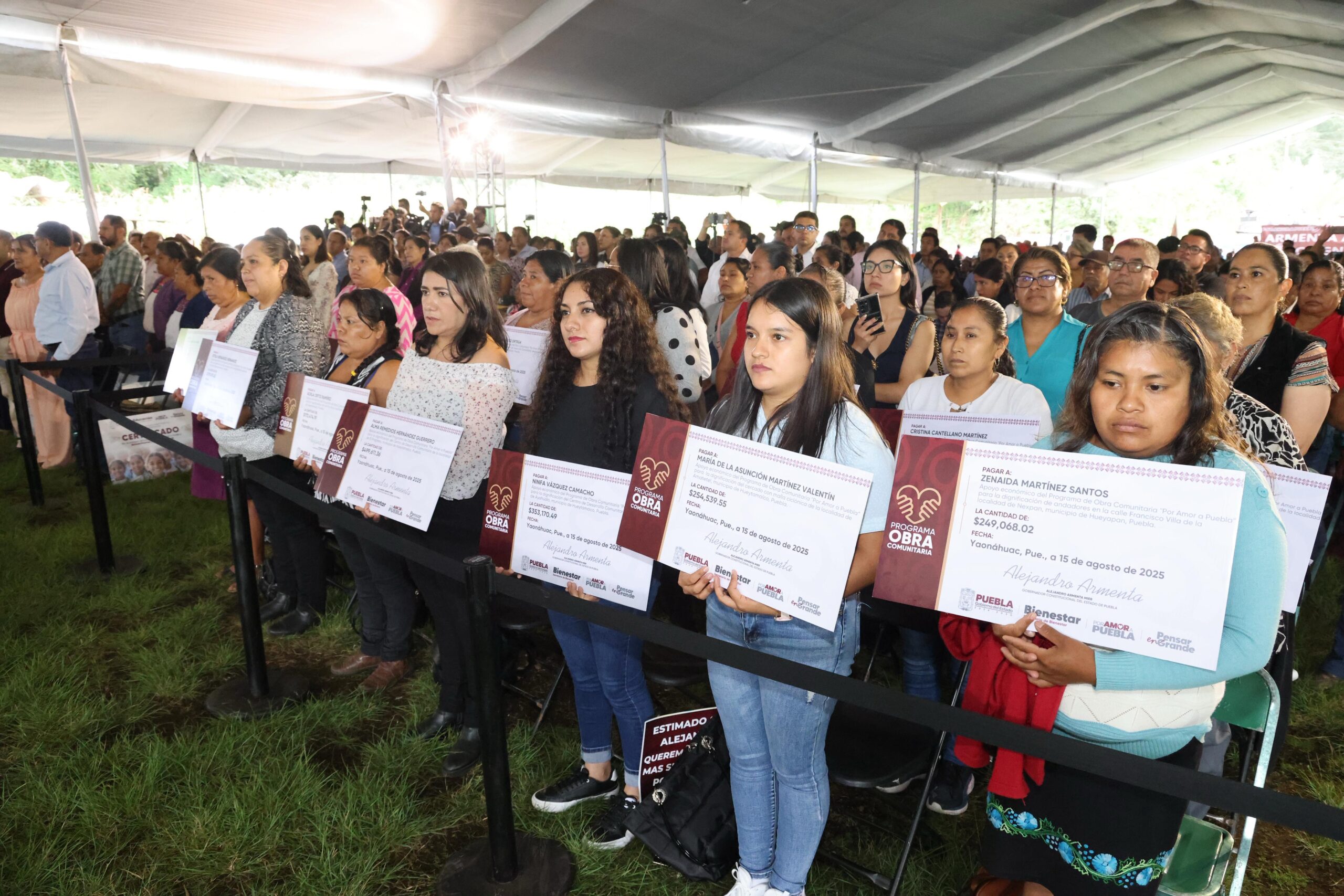 En Yaonáhuac, Armenta cumple sueño de la educación pública en salud para jóvenes indígenas