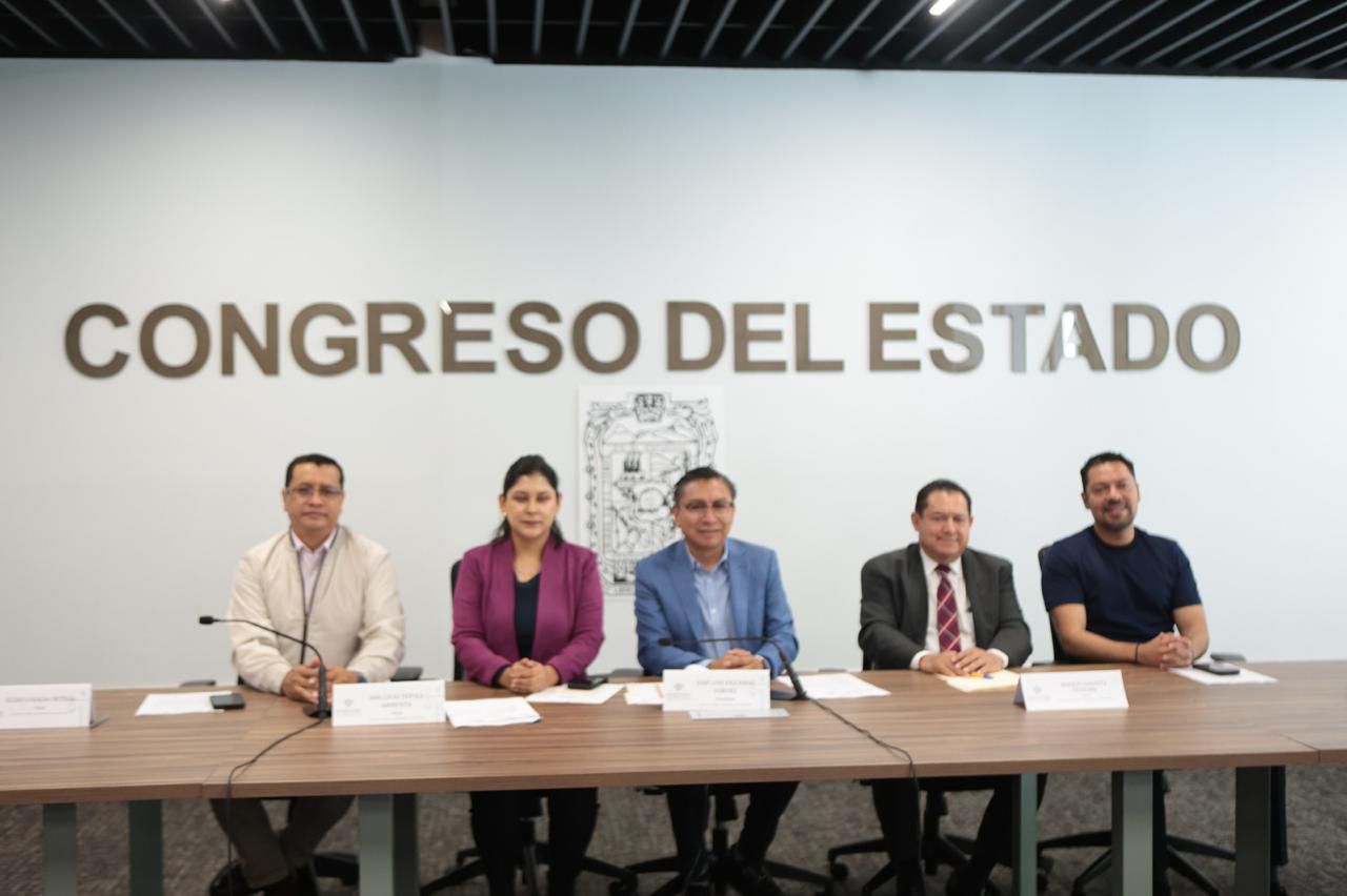 Comisión del Trabajo prioriza leyes que protejan la estabilidad laboral
