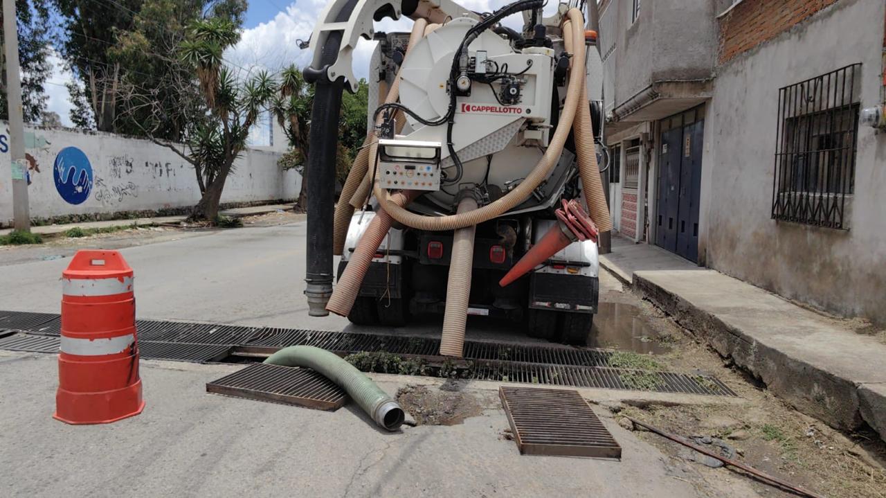 Gobierno de la Ciudad refuerza acciones preventivas y de mantenimiento en estructuras hídricas ante fenómenos hidrometeorológicos