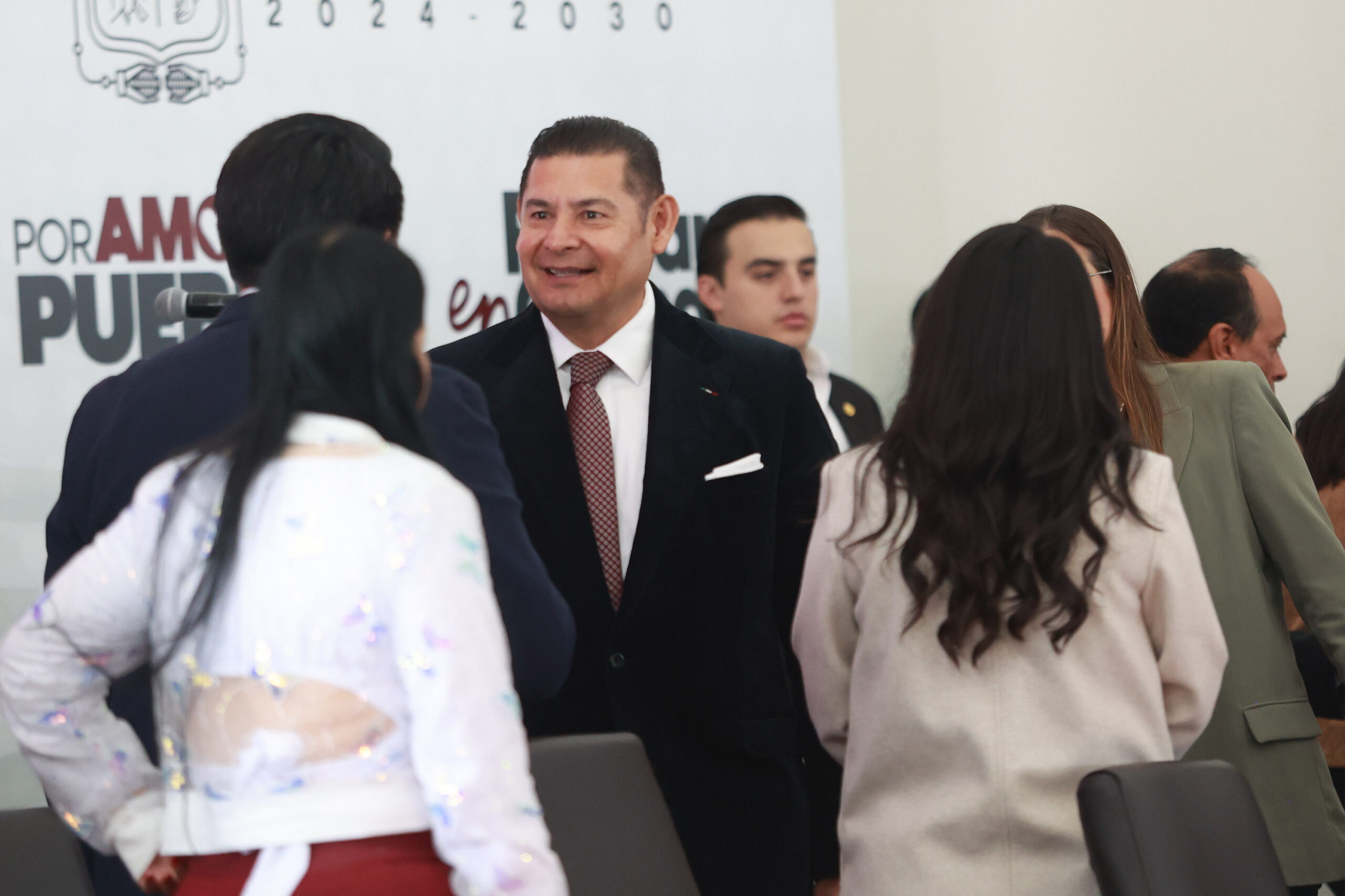 Armenta anuncia Centro de Salud Mental para niños y adolescentes en Casa Puebla