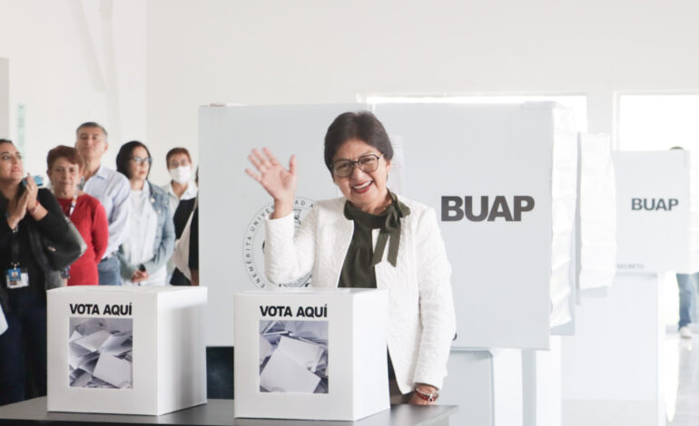 Consejo Universitario ratifica reelección de Lilia Cedillo como rectora de la BUAP