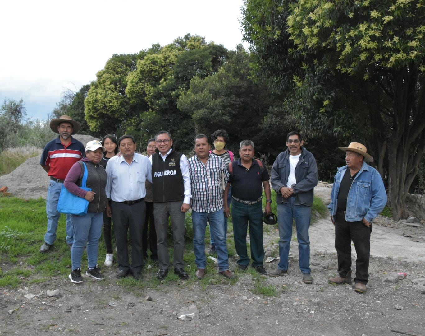 Recorre José Luis Figueroa avance de Obra Comunitaria en el Distrito 20