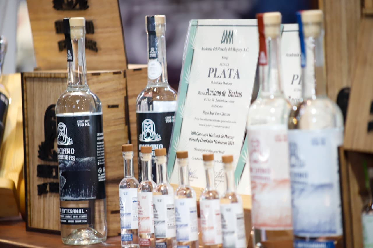 Encuentro Nacional del Mezcal impulsa al campo poblano y fortalece identidad comunitaria