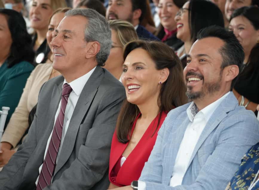 Pepe Chedraui y MariElise Budib acompañan inauguración del Centro Poblano de Salud Mental Integral