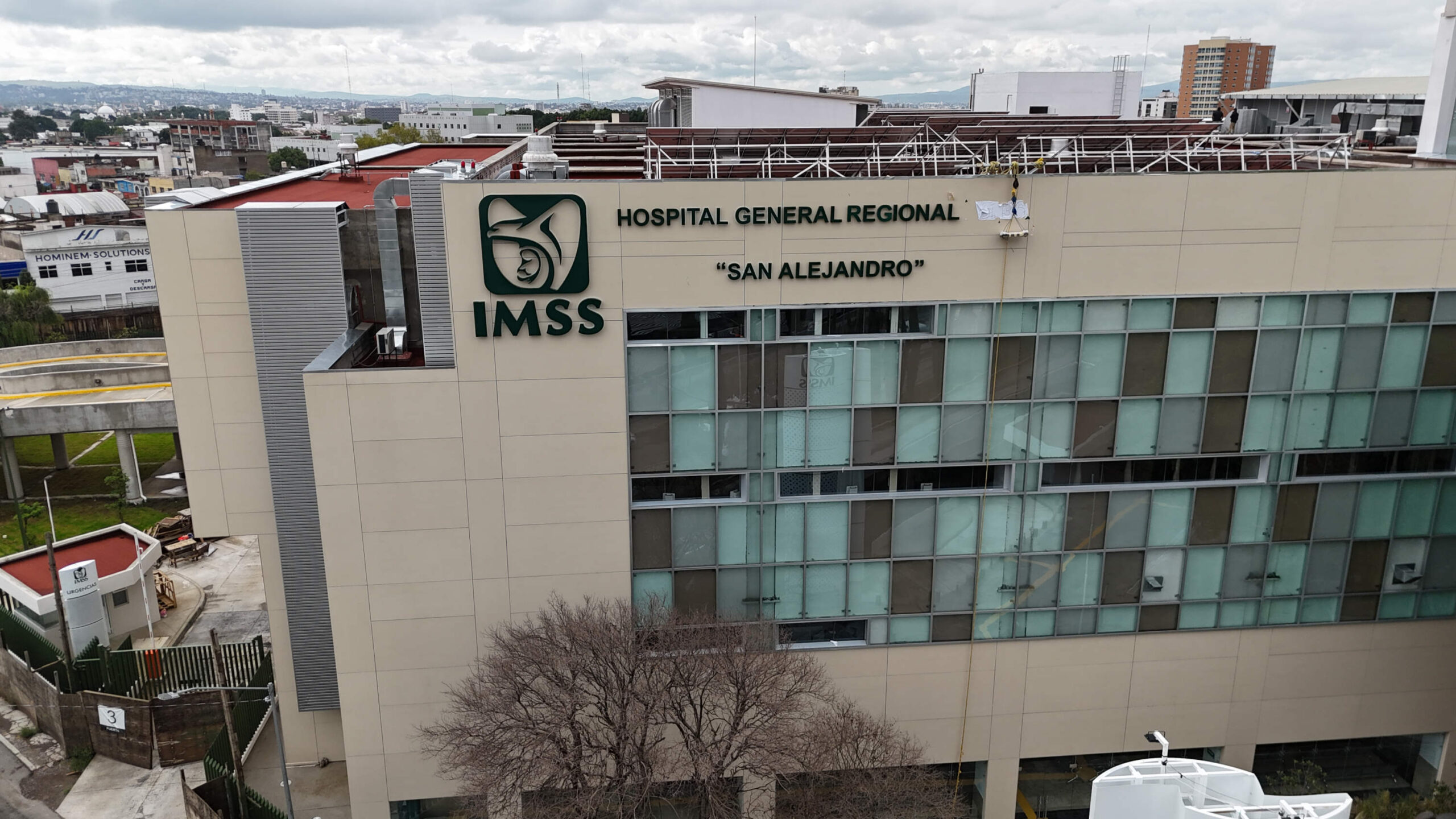 Personal del IMSS acude a nuevas instalaciones del hospital San Alejandro